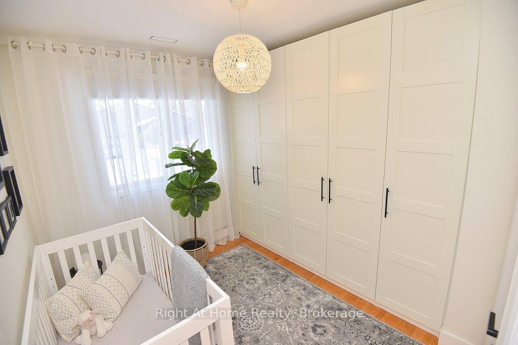 Photo 35 of 672 Montego Crescent, Burlington, Roseland — HOMEH
