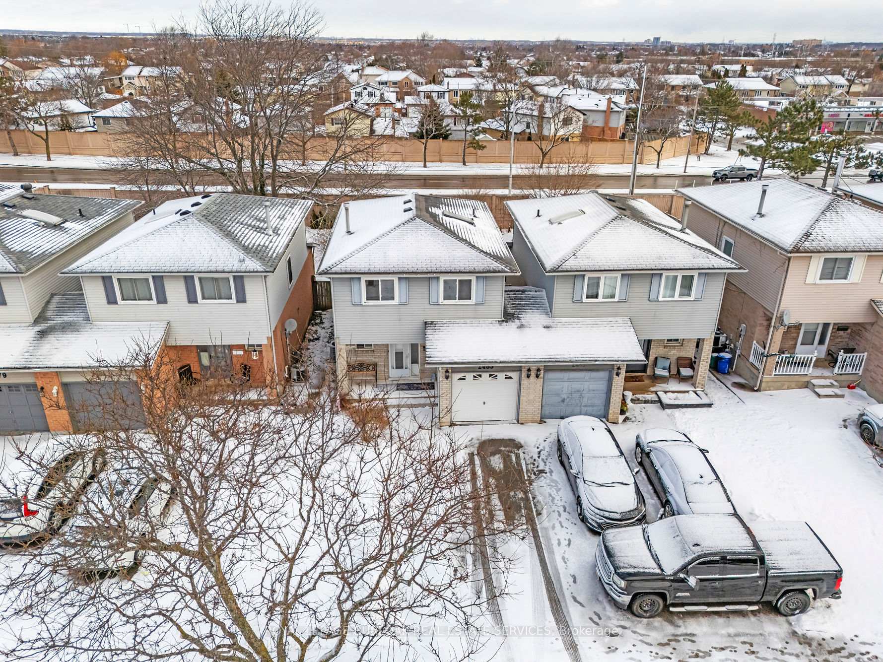 Photo 39 of 2483 Whittaker Drive, Burlington, Brant Hills — HOMEH