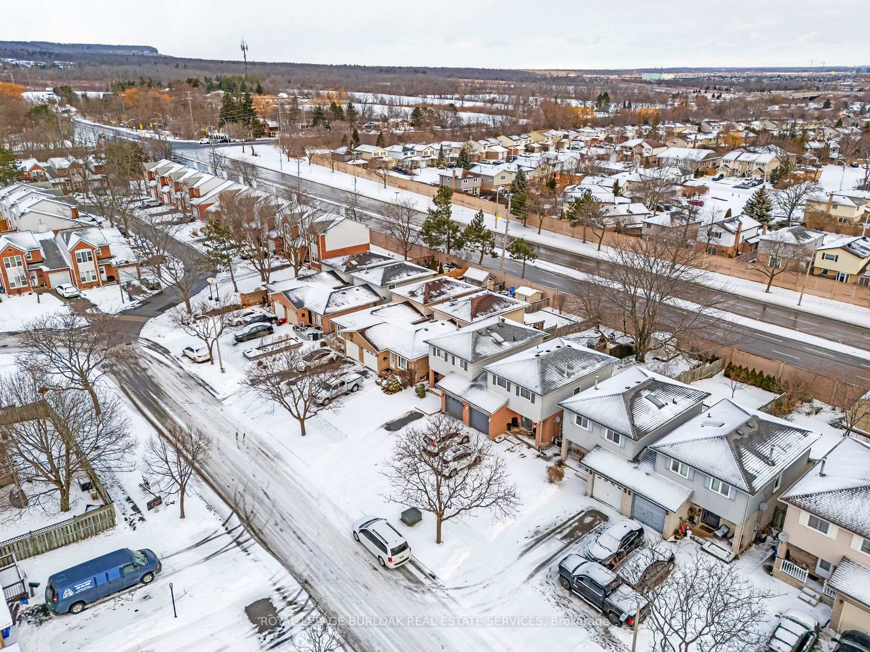 Photo 40 of 2483 Whittaker Drive, Burlington, Brant Hills — HOMEH