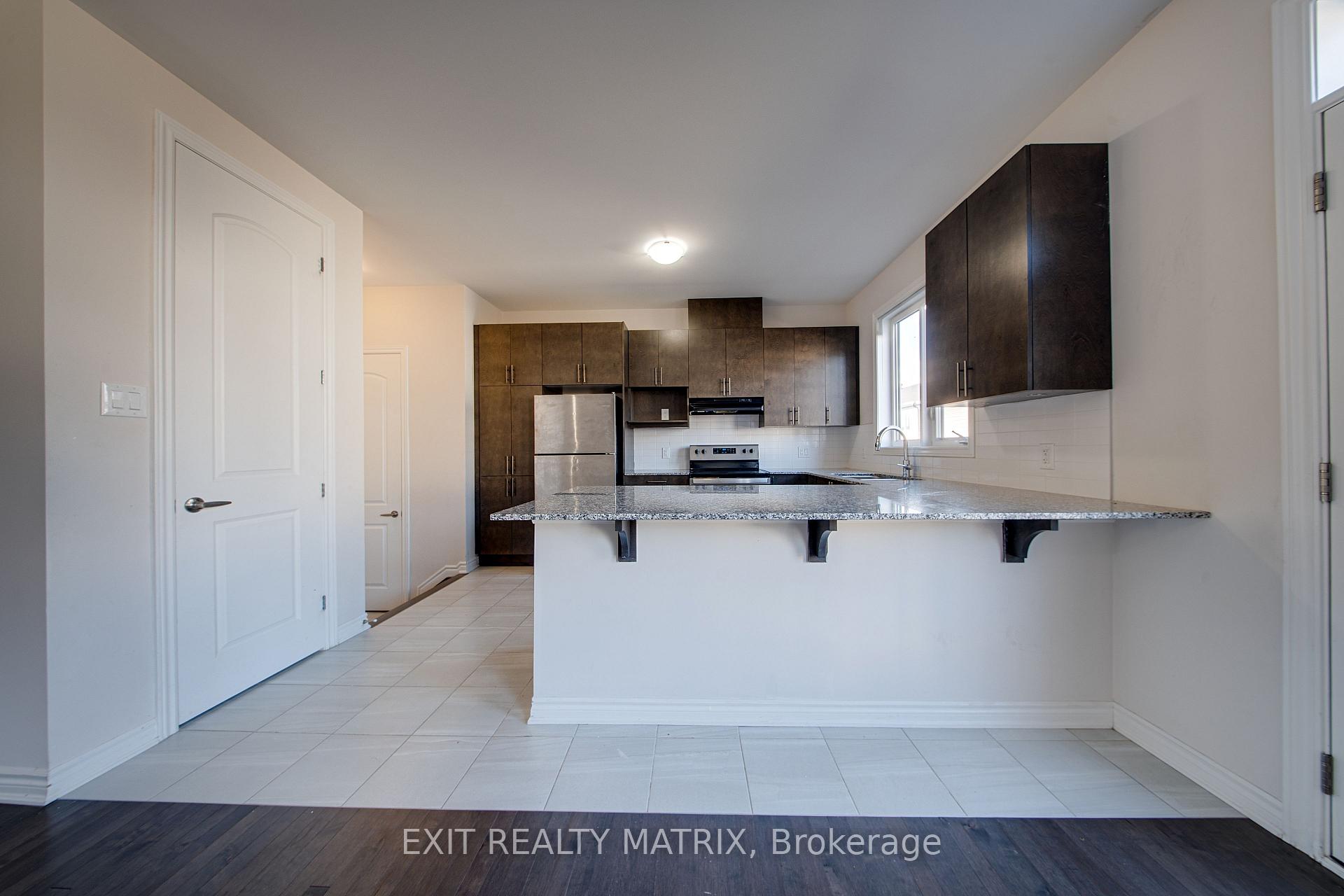 Photo 9 of 647 Chillerton Drive, Ottawa, Barrhaven - Half Moon Bay — HOMEH