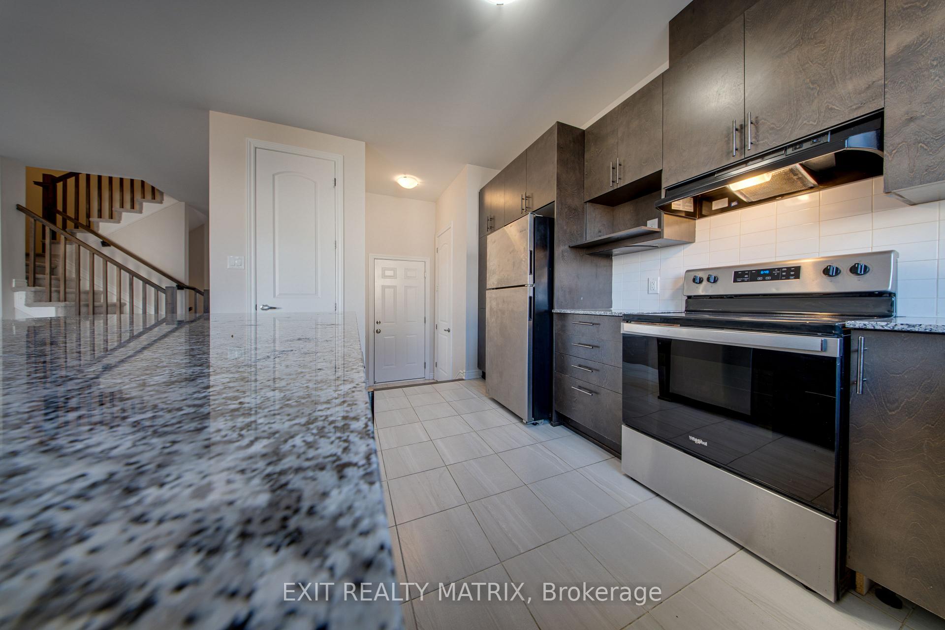 Photo 16 of 647 Chillerton Drive, Ottawa, Barrhaven - Half Moon Bay — HOMEH