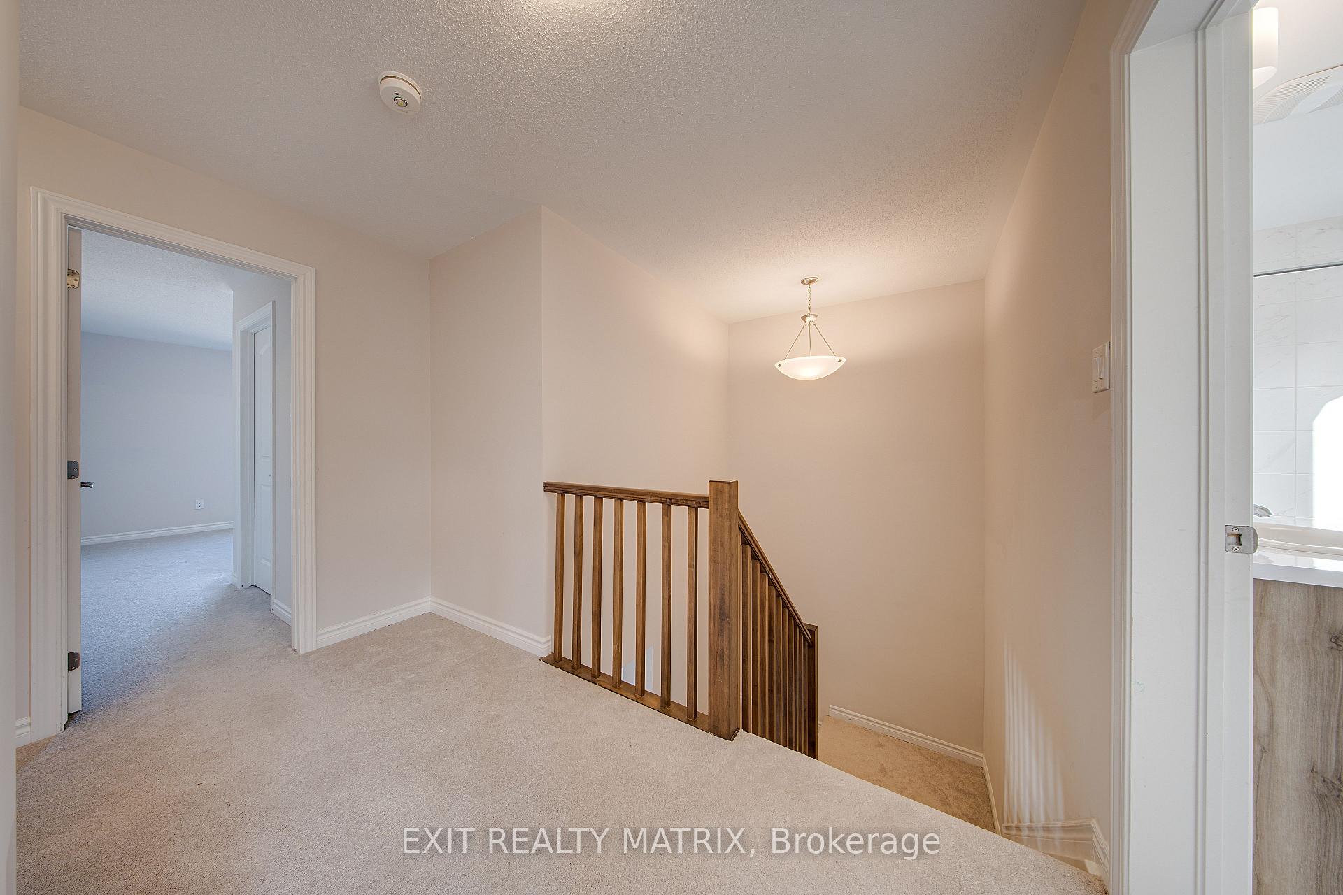 Photo 18 of 647 Chillerton Drive, Ottawa, Barrhaven - Half Moon Bay — HOMEH