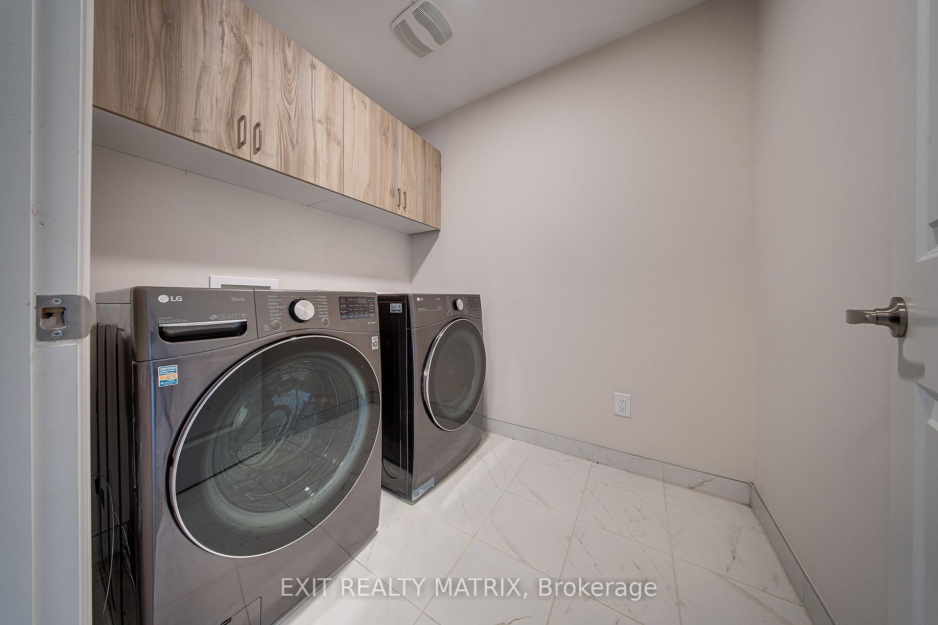 Photo 19 of 647 Chillerton Drive, Ottawa, Barrhaven - Half Moon Bay — HOMEH