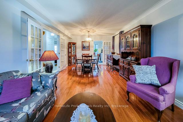 Photo 10 of 251 Alderlea Avenue, Hamilton, Rural Glanbrook — HOMEH