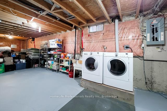 Photo 32 of 251 Alderlea Avenue, Hamilton, Rural Glanbrook — HOMEH