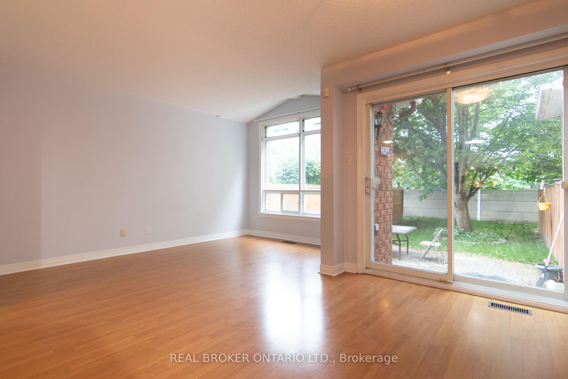 Photo 6 of 57 Locheland Crescent, Ottawa, Barrhaven East — HOMEH