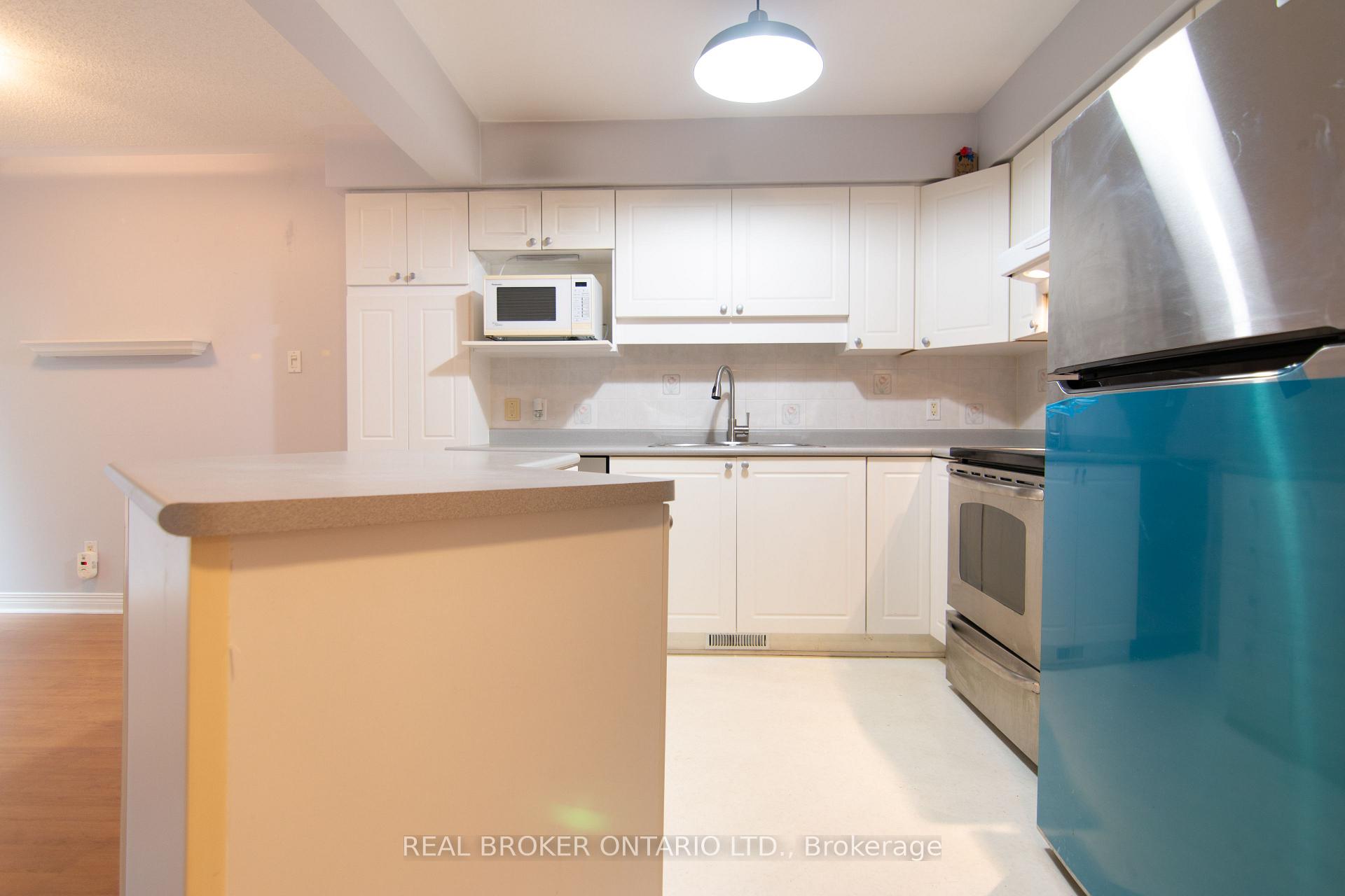 Photo 3 of 57 Locheland Crescent, Ottawa, Barrhaven East — HOMEH