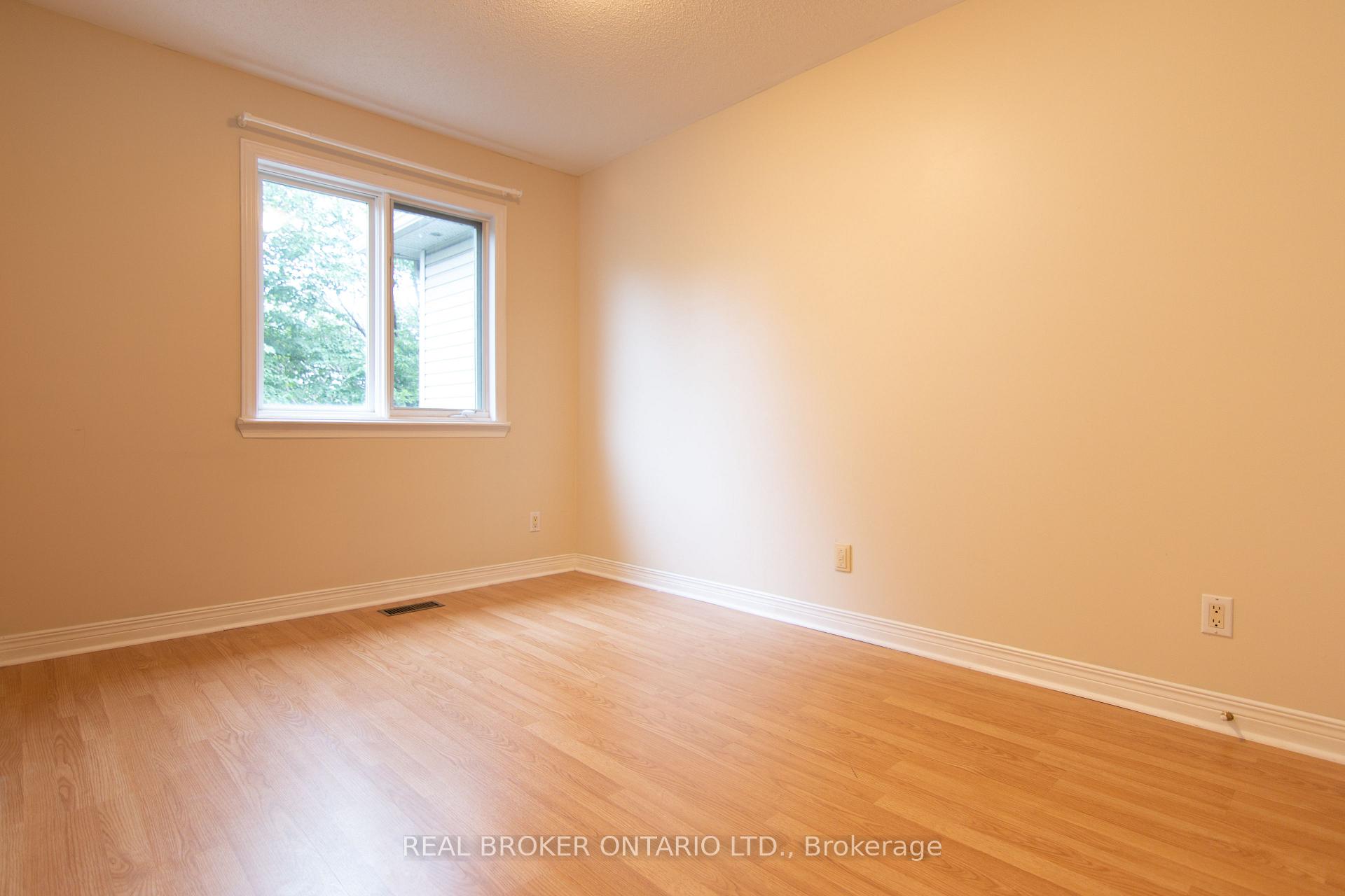 Photo 15 of 57 Locheland Crescent, Ottawa, Barrhaven East — HOMEH