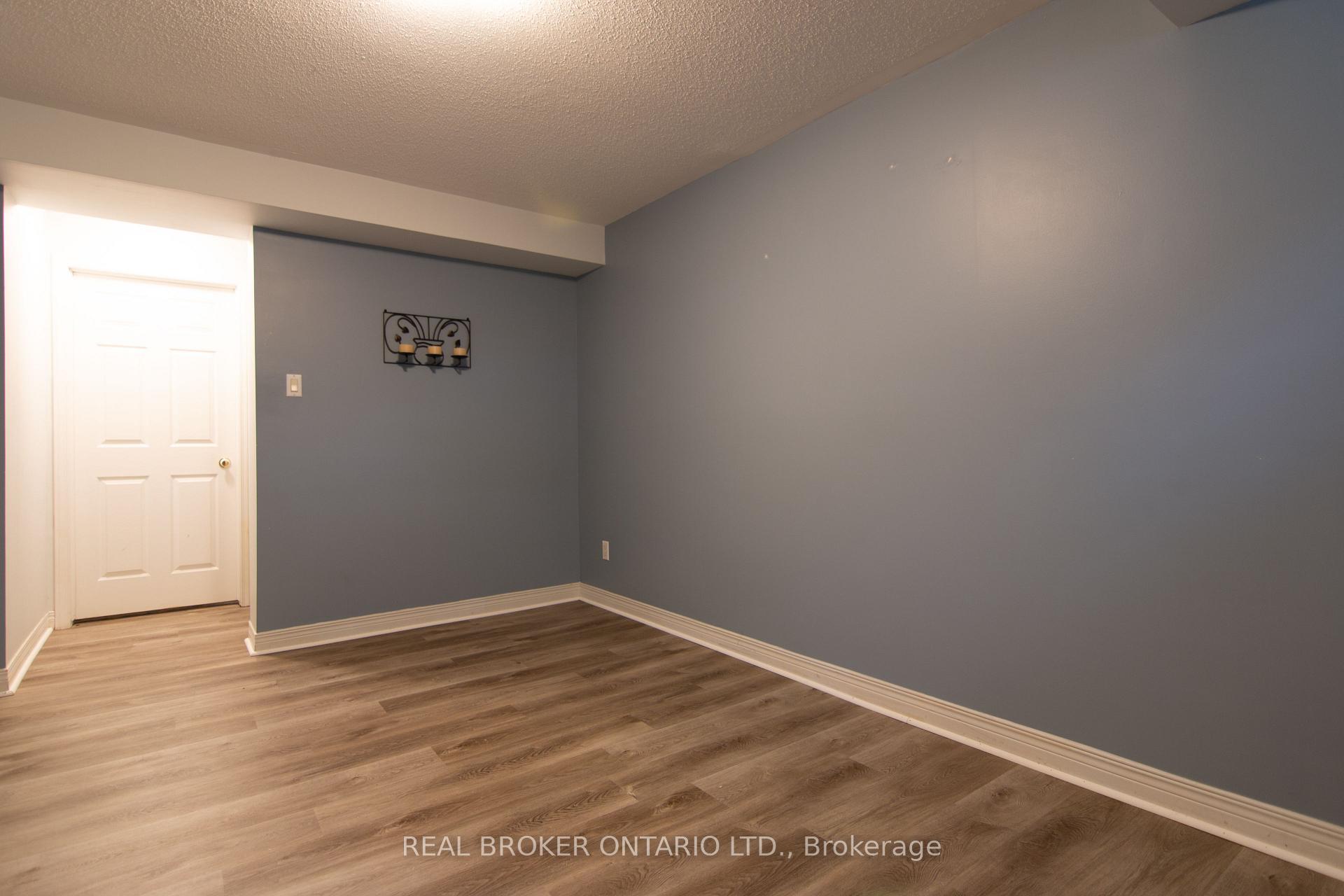 Photo 24 of 57 Locheland Crescent, Ottawa, Barrhaven East — HOMEH