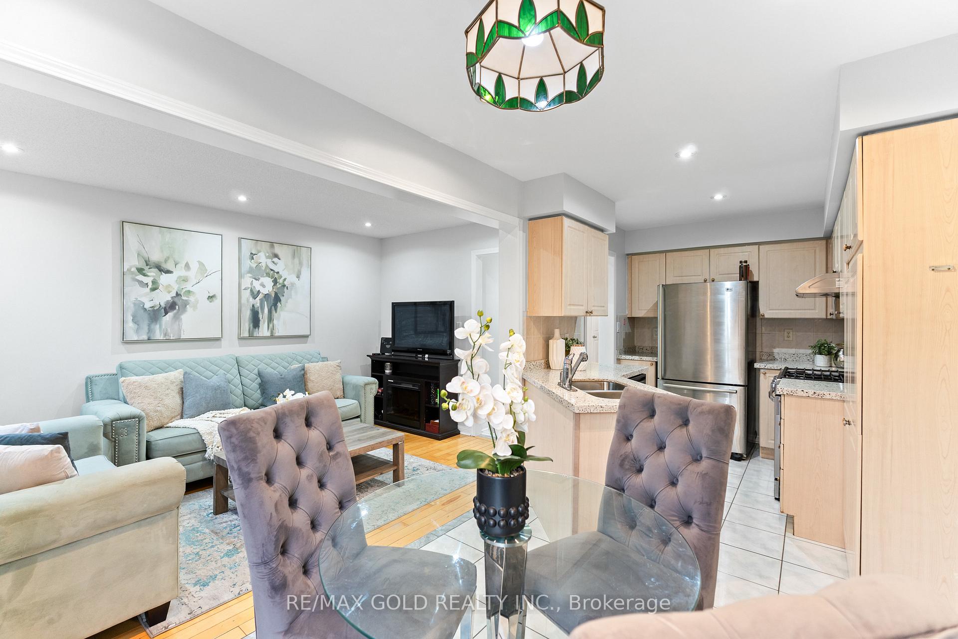 Photo 20 of 83 Mount Ranier Crescent, Brampton, Sandringham-Wellington — HOMEH