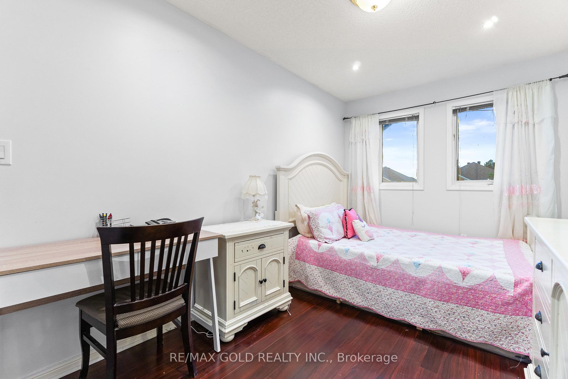 Photo 31 of 83 Mount Ranier Crescent, Brampton, Sandringham-Wellington — HOMEH