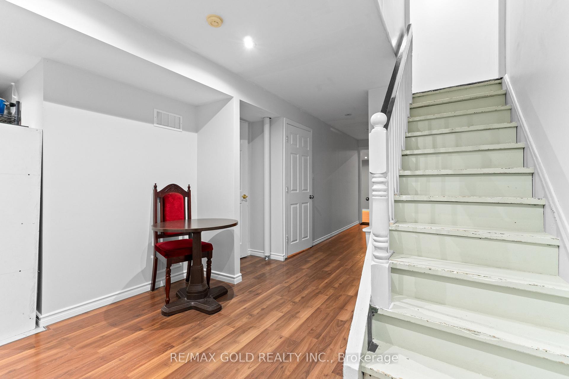 Photo 35 of 83 Mount Ranier Crescent, Brampton, Sandringham-Wellington — HOMEH