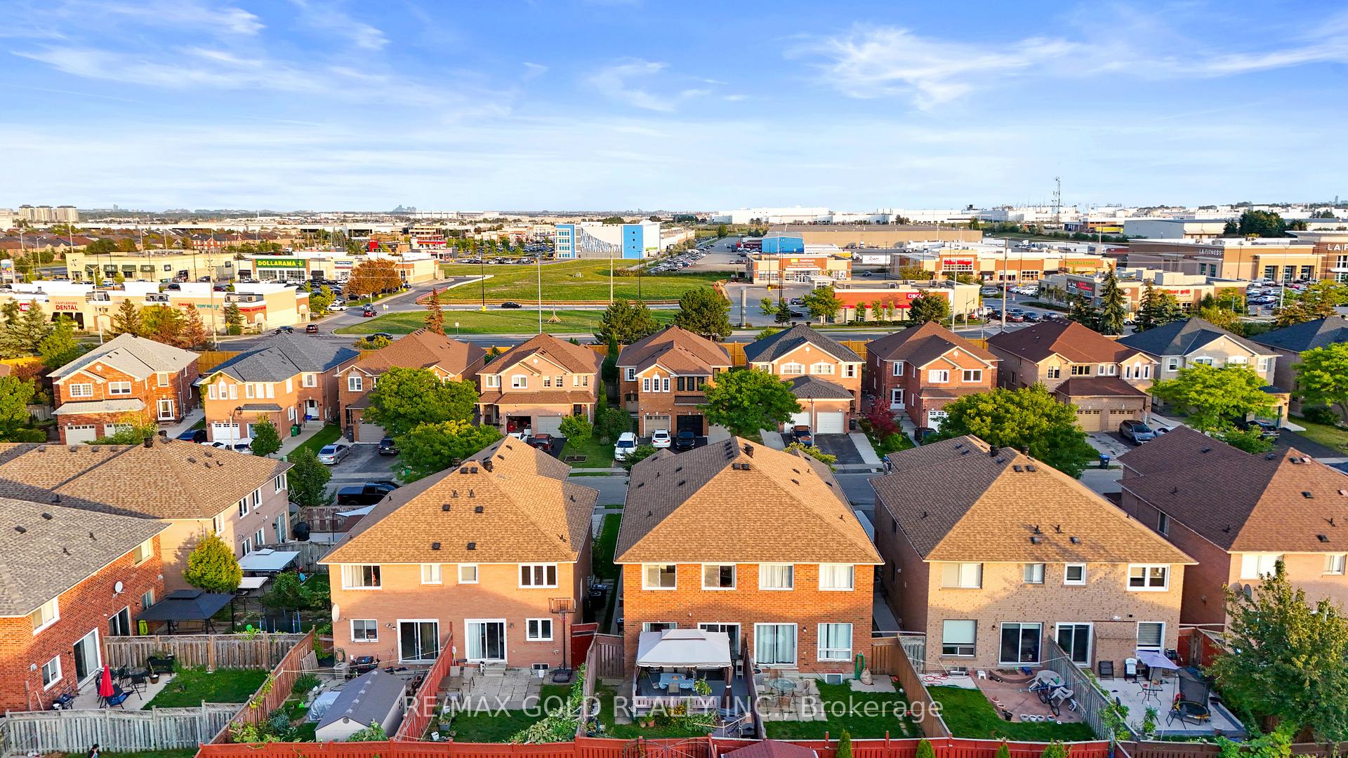 Photo 42 of 83 Mount Ranier Crescent, Brampton, Sandringham-Wellington — HOMEH