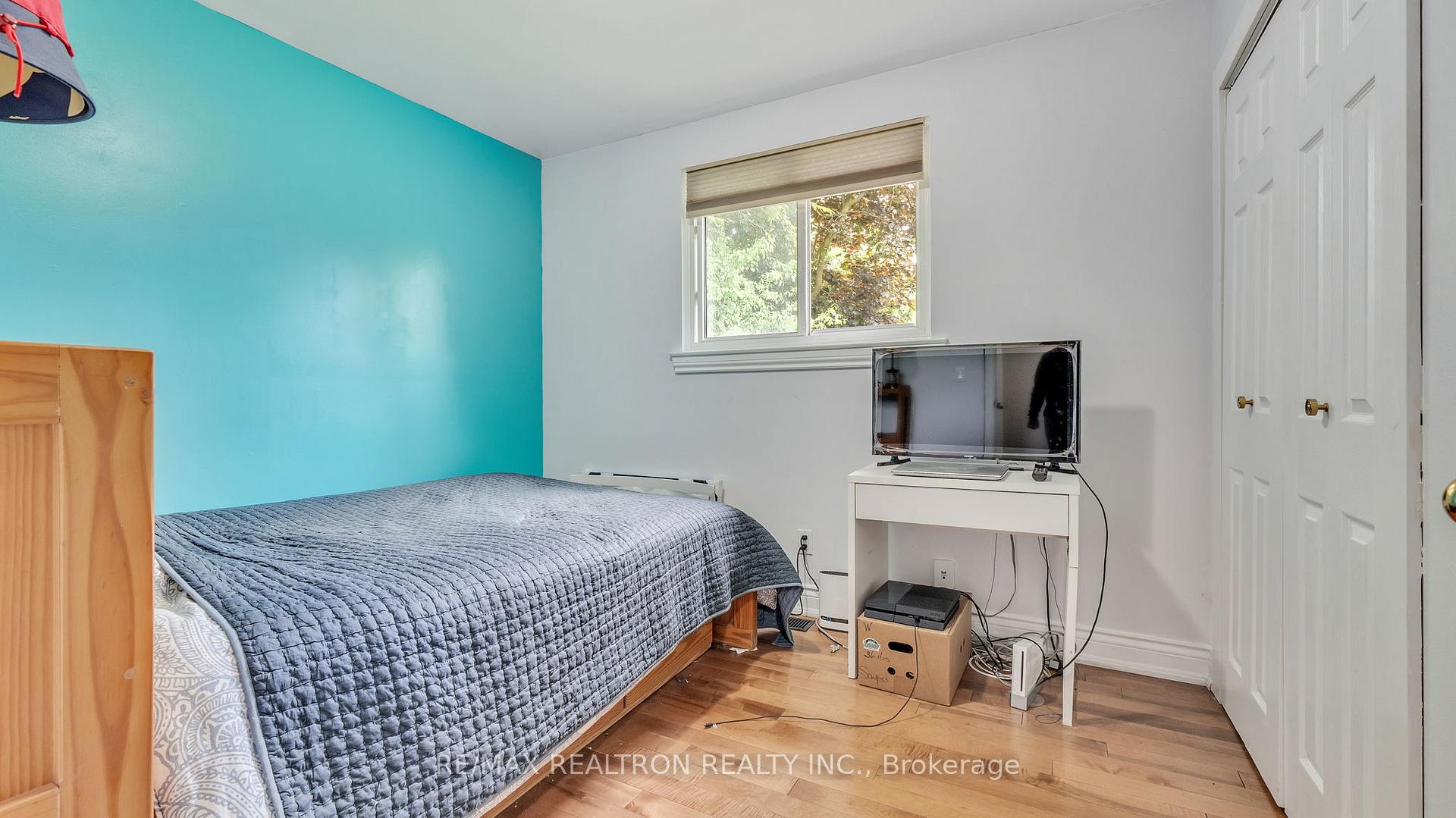 Photo 15 of 63 Dreyer Drive E, Ajax, South East — HOMEH