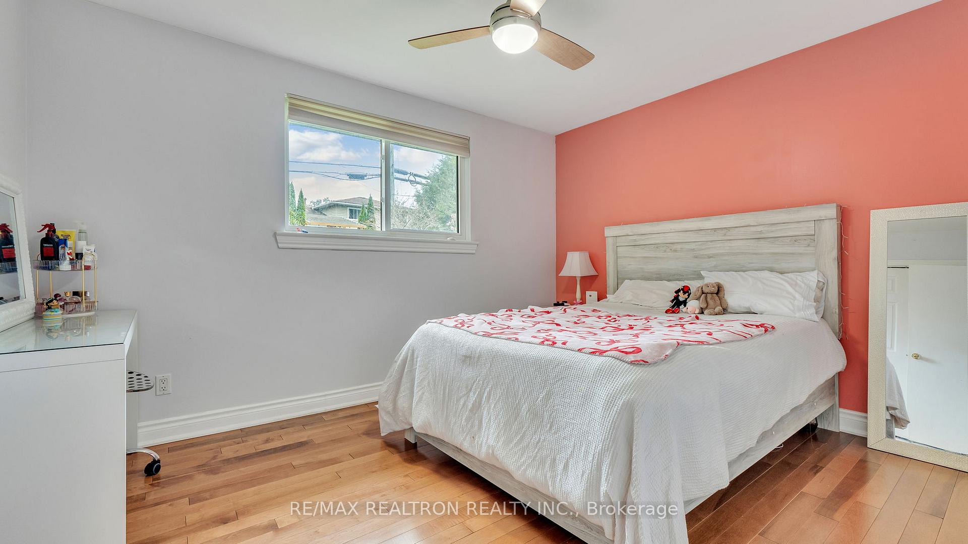 Photo 17 of 63 Dreyer Drive E, Ajax, South East — HOMEH