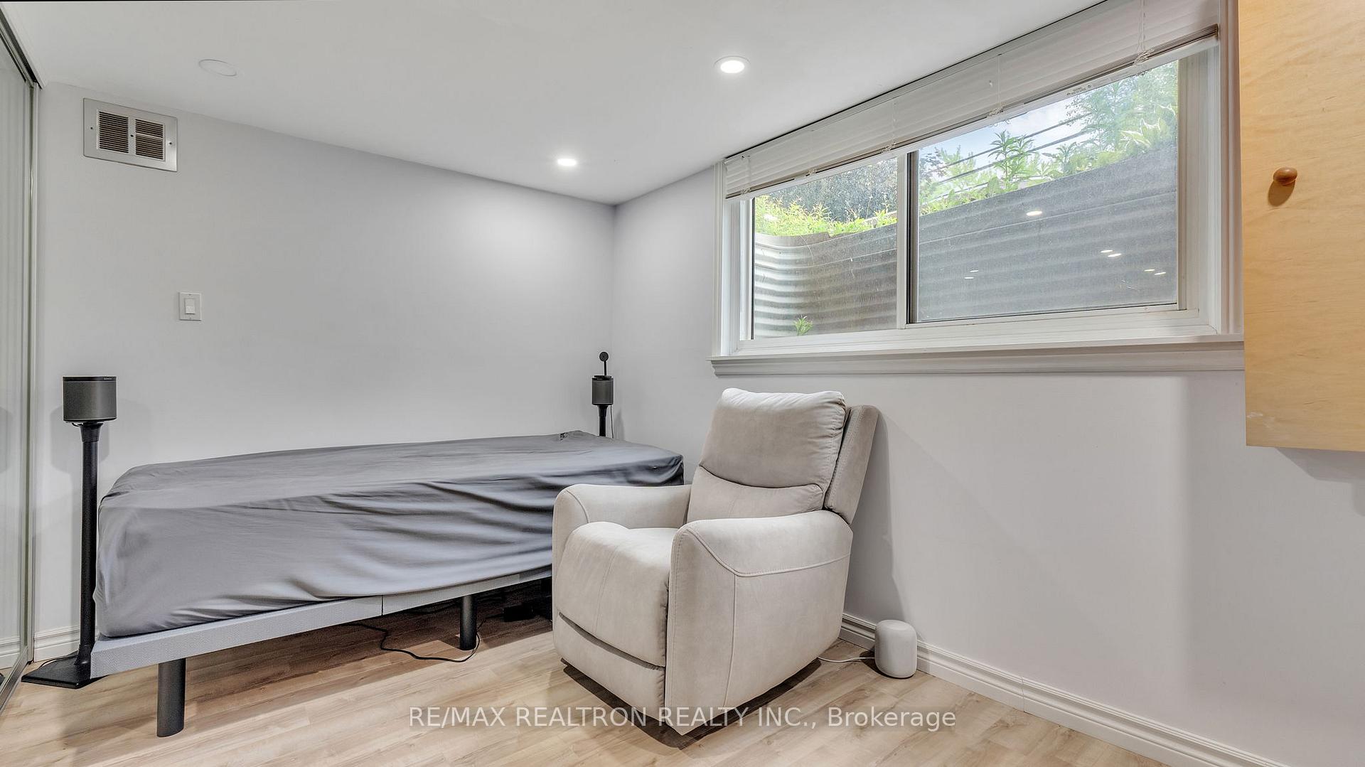 Photo 27 of 63 Dreyer Drive E, Ajax, South East — HOMEH