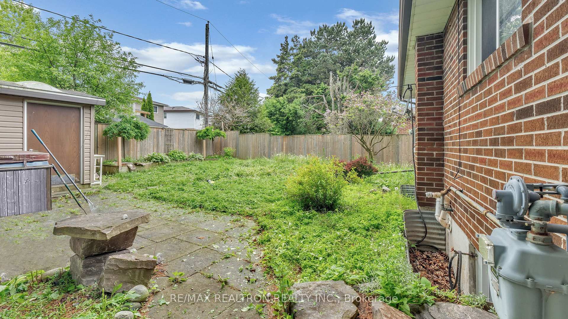 Photo 36 of 63 Dreyer Drive E, Ajax, South East — HOMEH