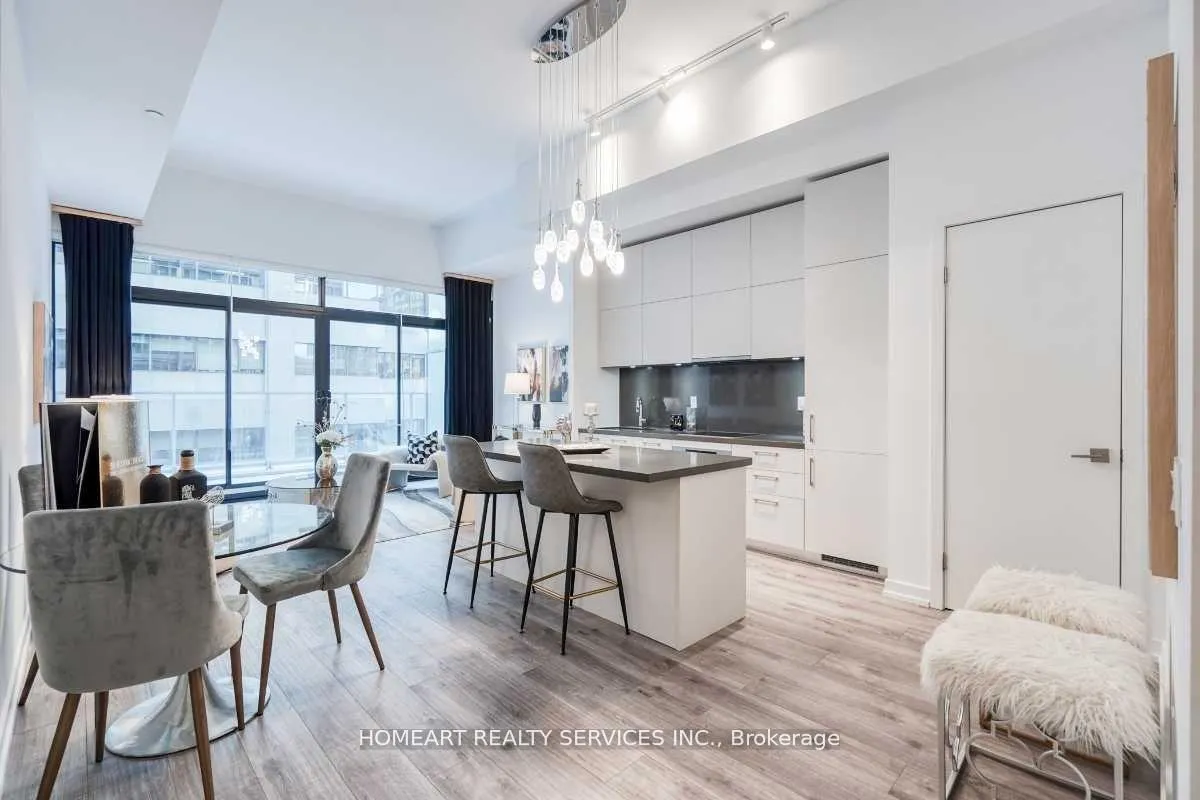 Photo 5 of Unit 308, 188 Cumberland Street, Toronto, The Annex — HOMEH