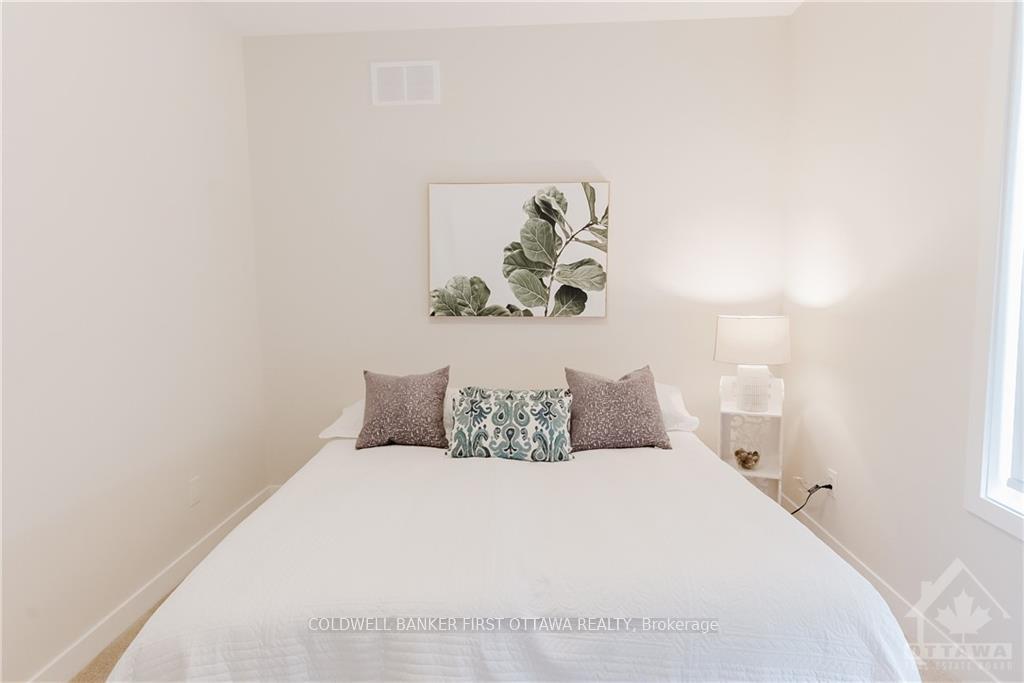 Photo 22 of 659 Fenwick Way, Ottawa, Barrhaven - Stonebridge — HOMEH