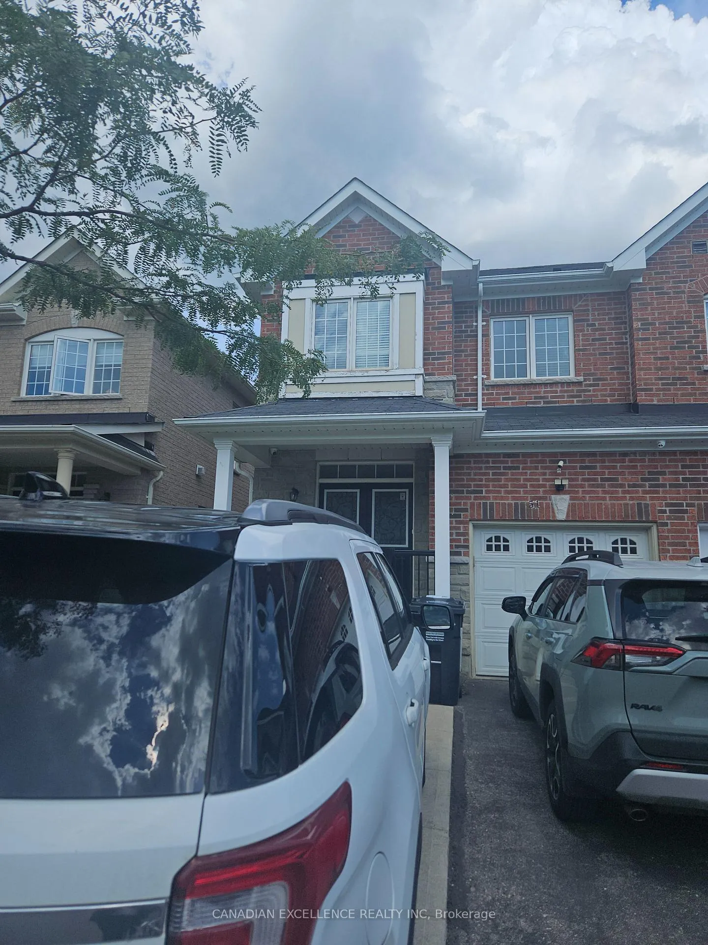 Front of Unit Basement, 51 Gower Crescent