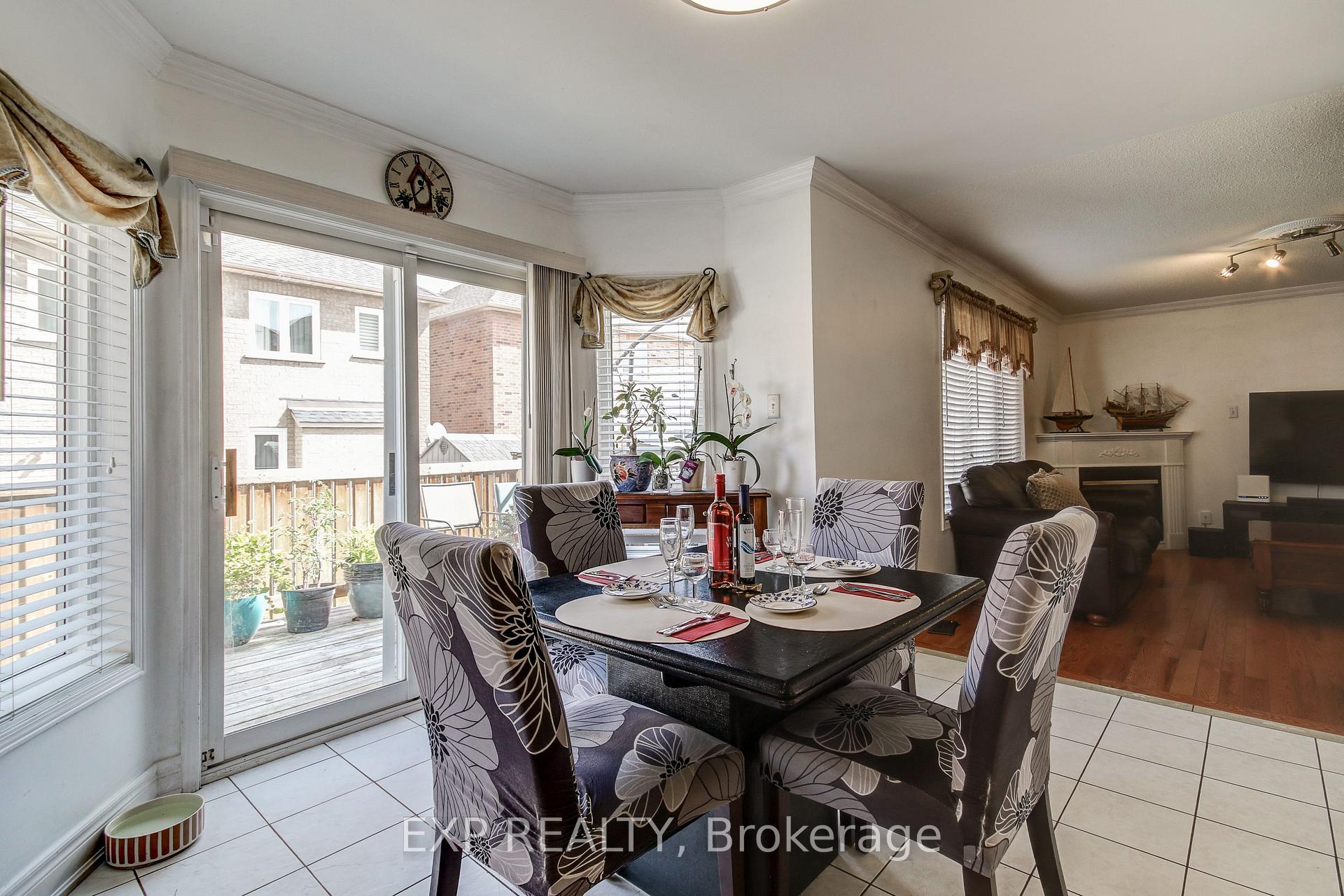 Photo 20 of 45 Marbleseed Crescent, Brampton, Sandringham-Wellington — HOMEH