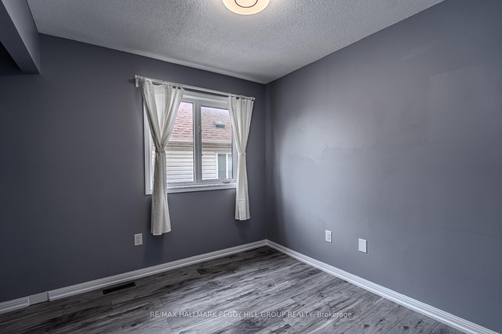 Photo 9 of 367 Ferndale Drive S, Barrie, Ardagh — HOMEH