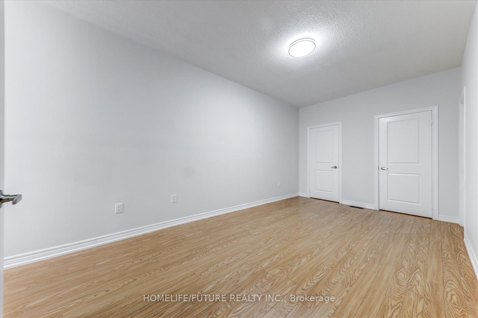 Photo 22 of 44 Haymarket Drive, Brampton, Northwest Brampton — HOMEH