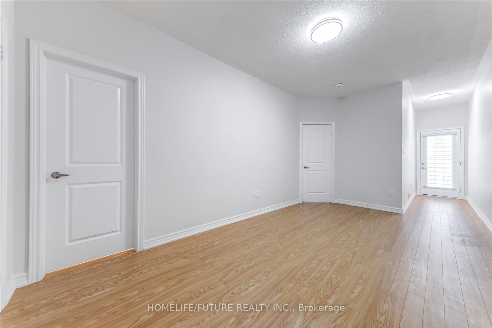 Photo 23 of 44 Haymarket Drive, Brampton, Northwest Brampton — HOMEH