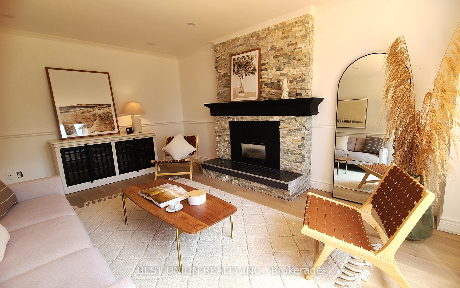Photo 9 of 3229 Appollo Road, Burlington, Headon — HOMEH
