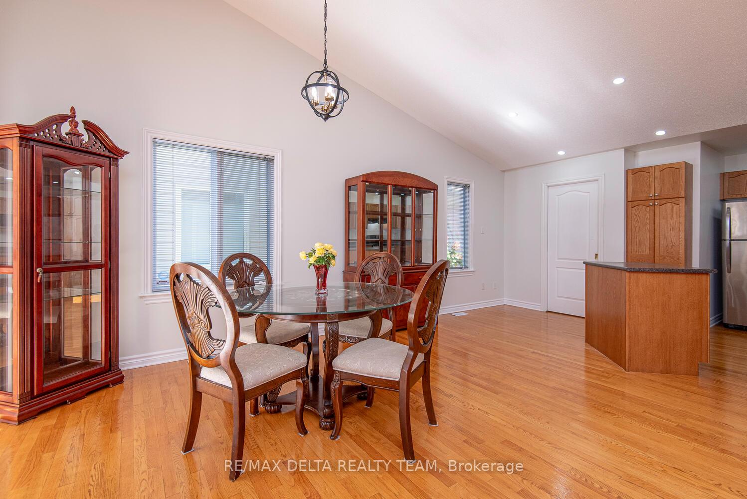 Photo 12 of 8 Spinney Way, Ottawa, Barrhaven - Longfields — HOMEH
