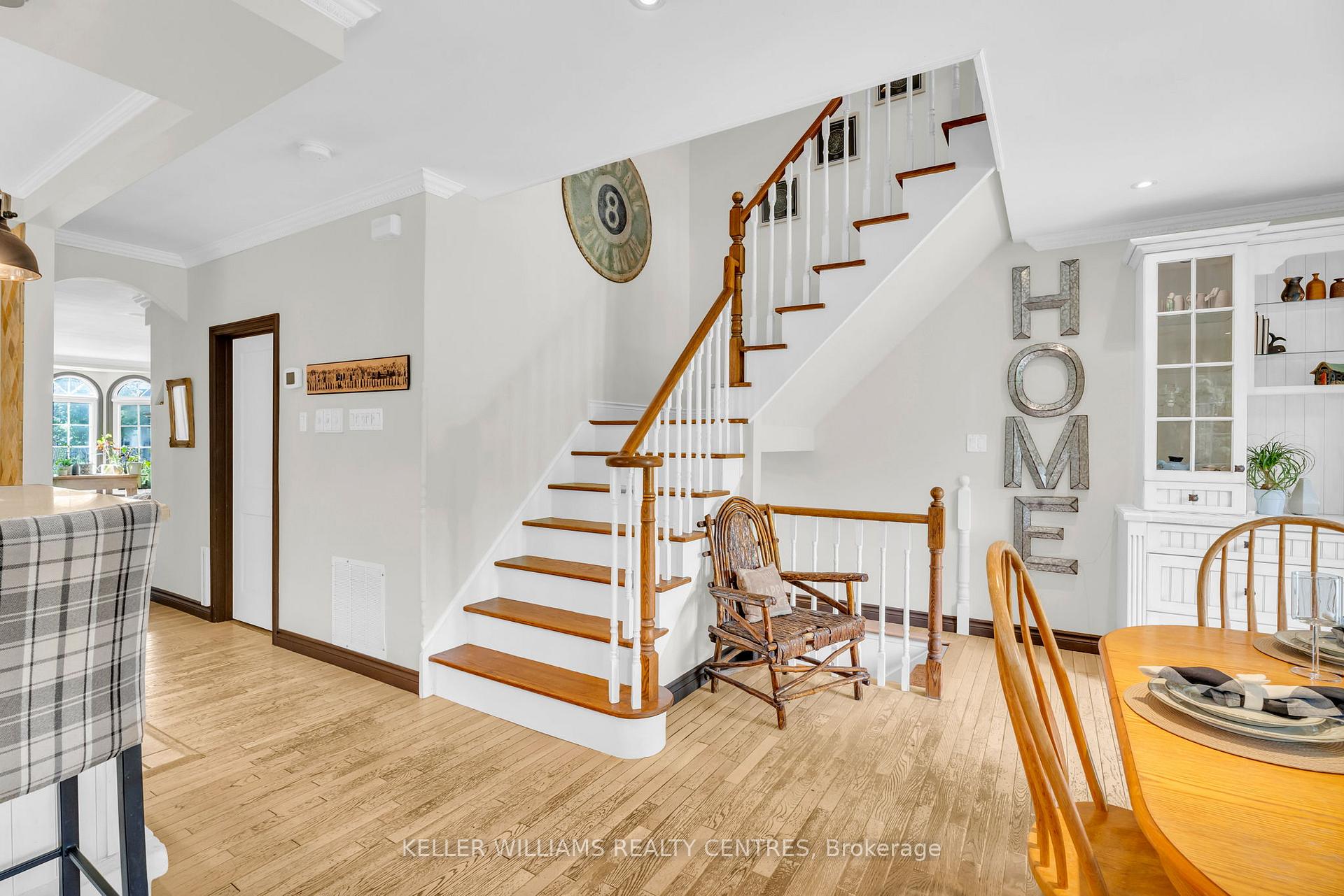 Photo 15 of 80 Connaught Avenue, Aurora, Aurora Village — HOMEH