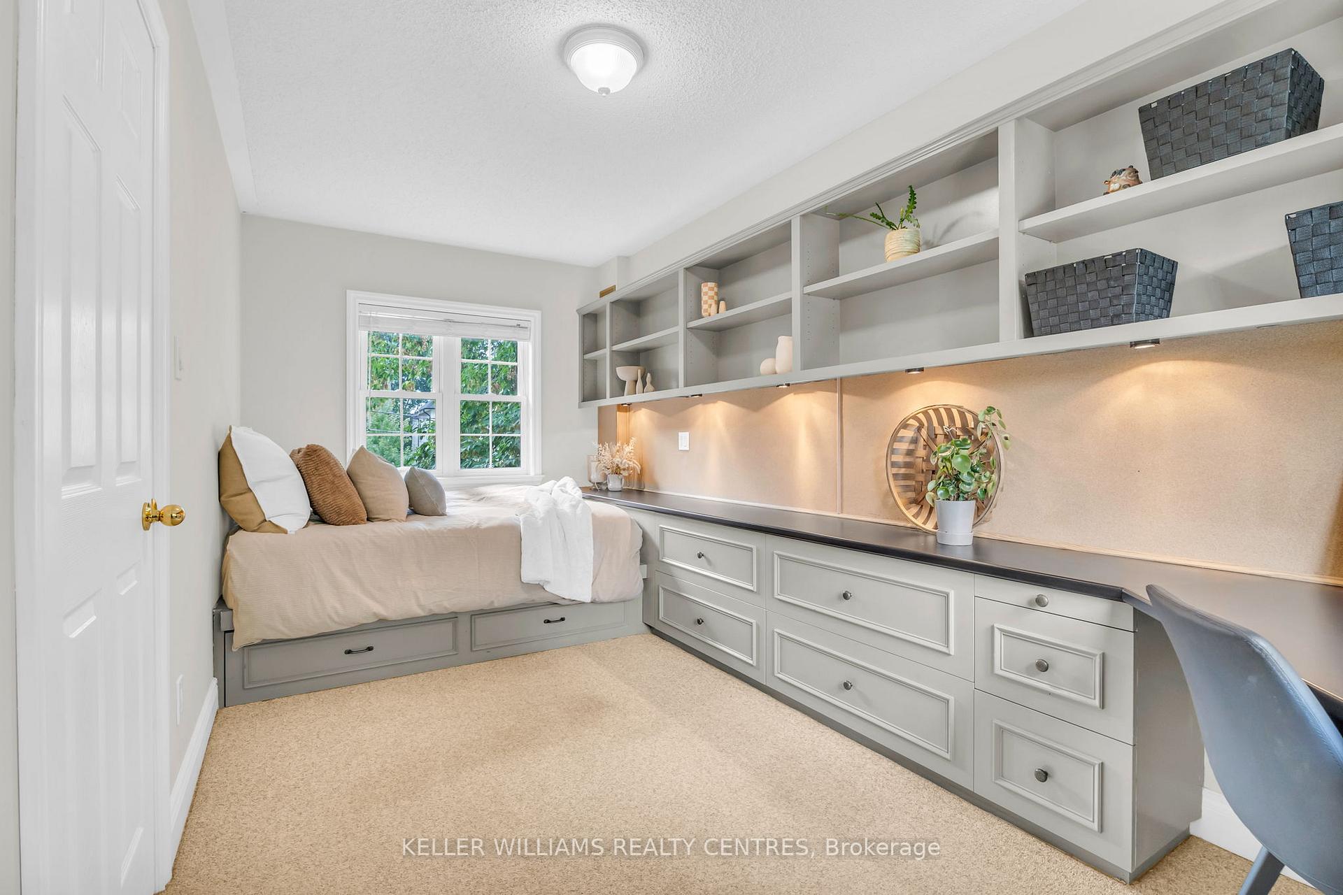 Photo 20 of 80 Connaught Avenue, Aurora, Aurora Village — HOMEH