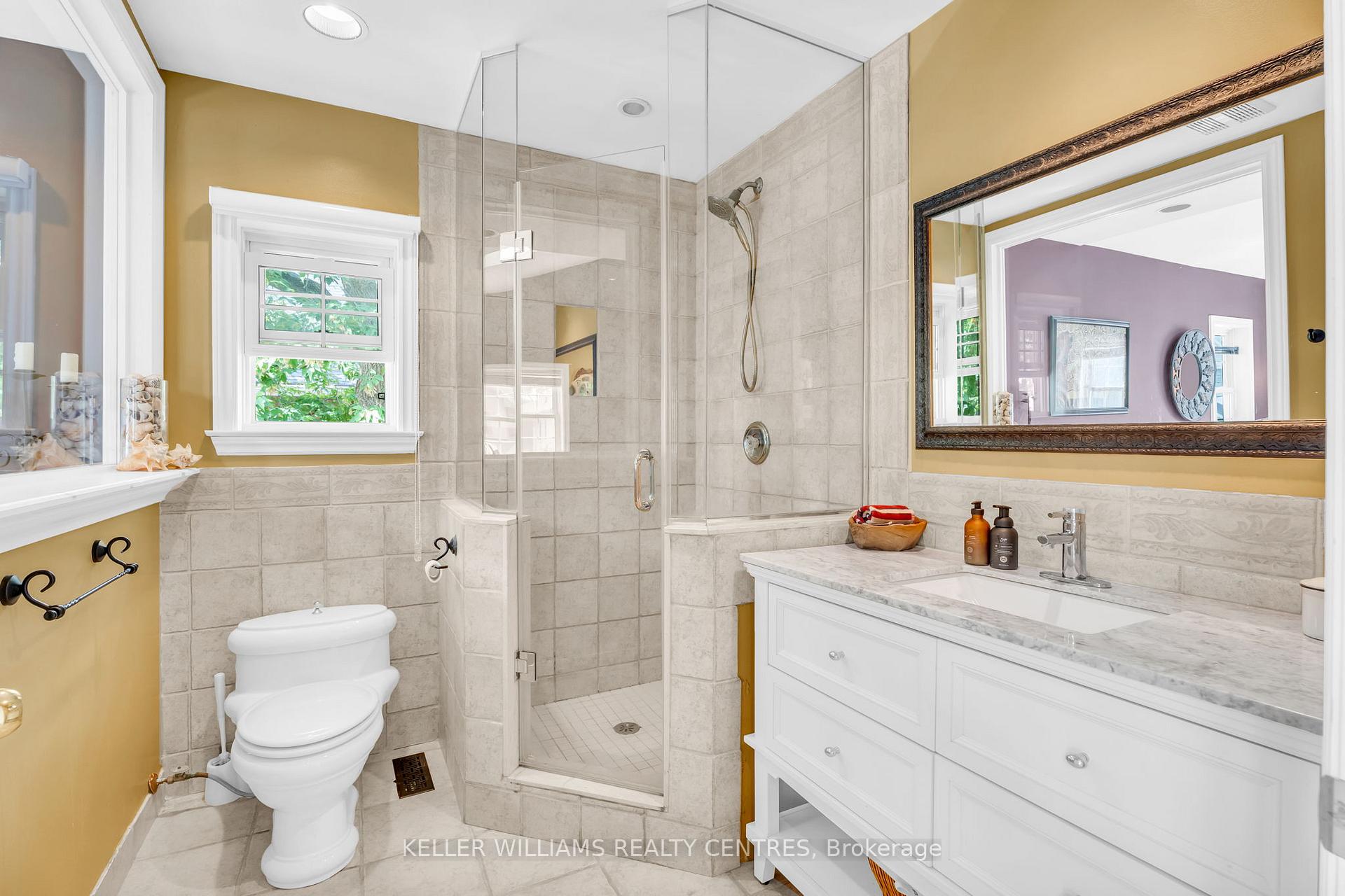 Photo 27 of 80 Connaught Avenue, Aurora, Aurora Village — HOMEH