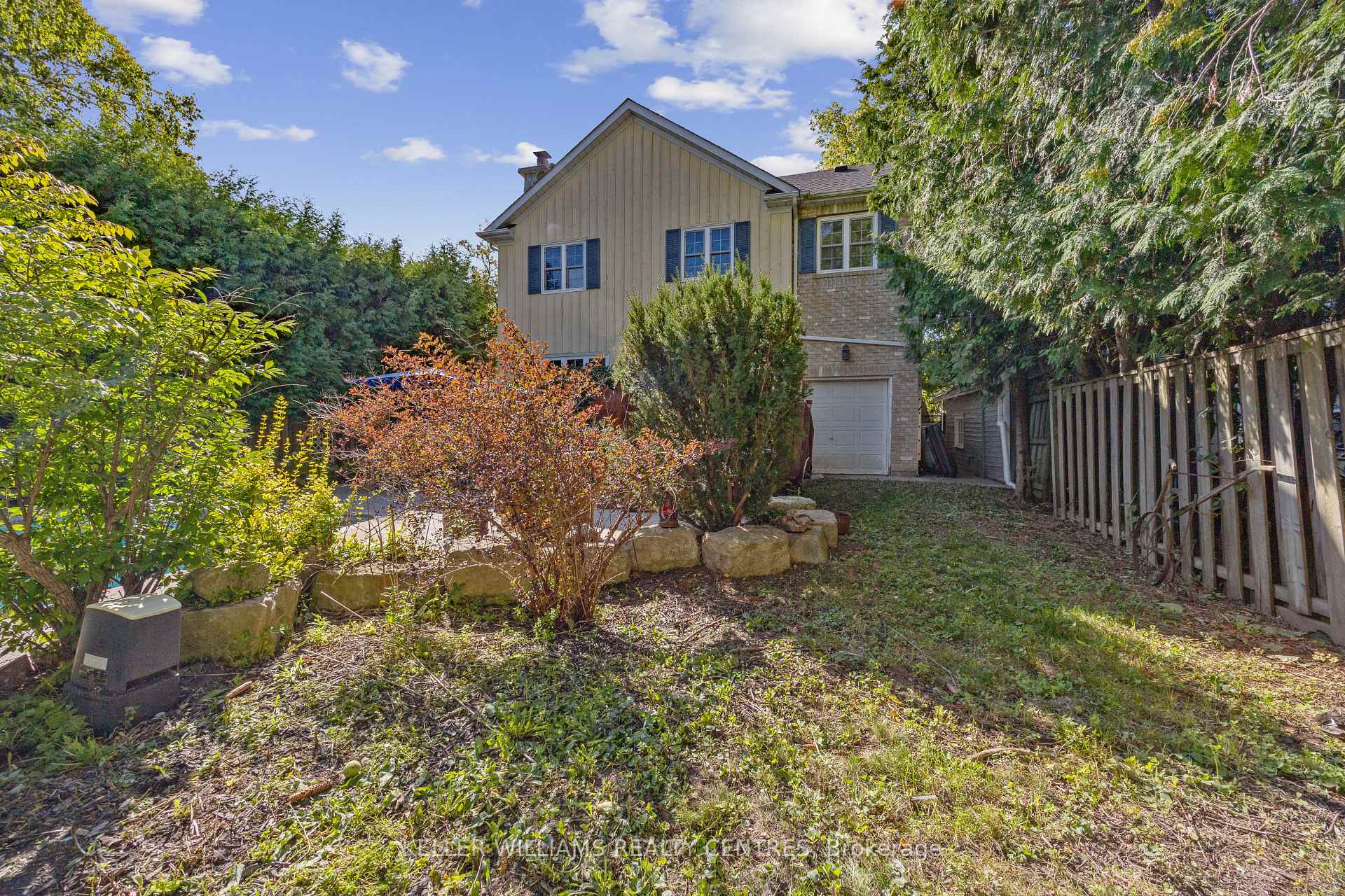 Photo 40 of 80 Connaught Avenue, Aurora, Aurora Village — HOMEH