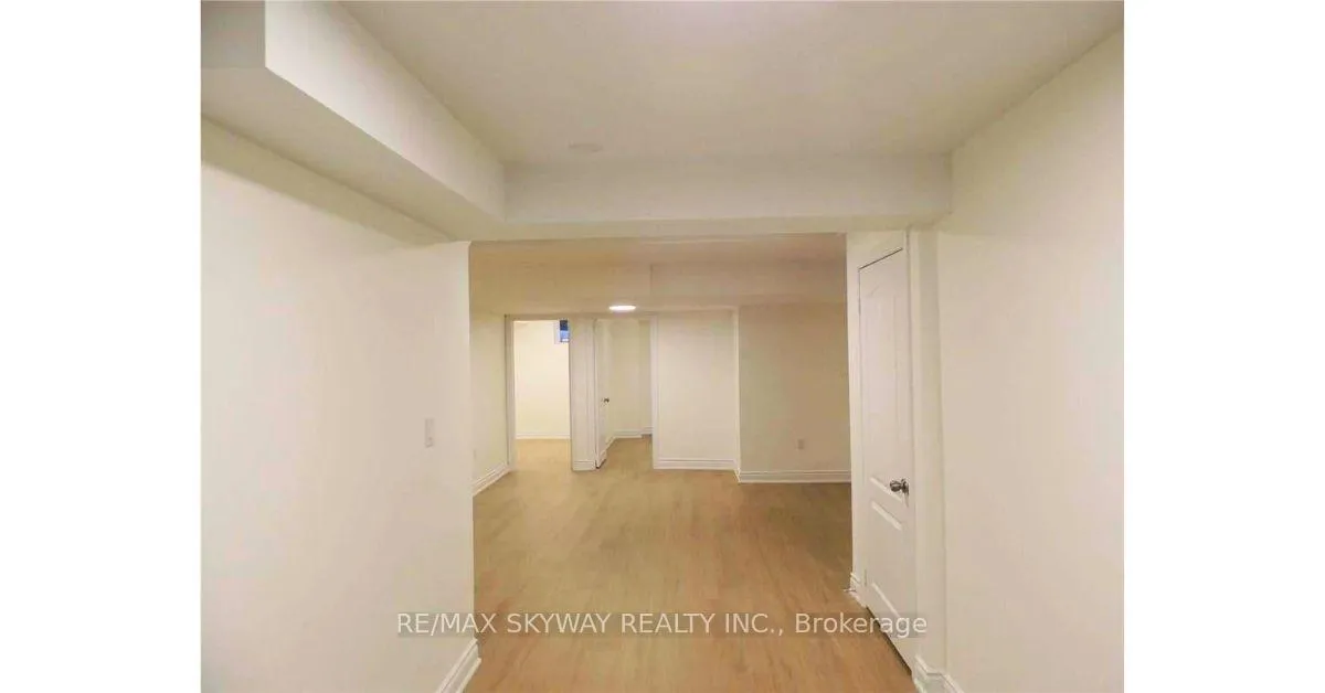 Photo 4 of Unit Bsmt, 88 Leadenhall Road, Brampton, Northwest Brampton — HOMEH