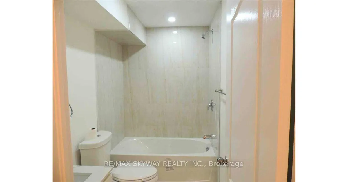 Photo 6 of Unit Bsmt, 88 Leadenhall Road, Brampton, Northwest Brampton — HOMEH