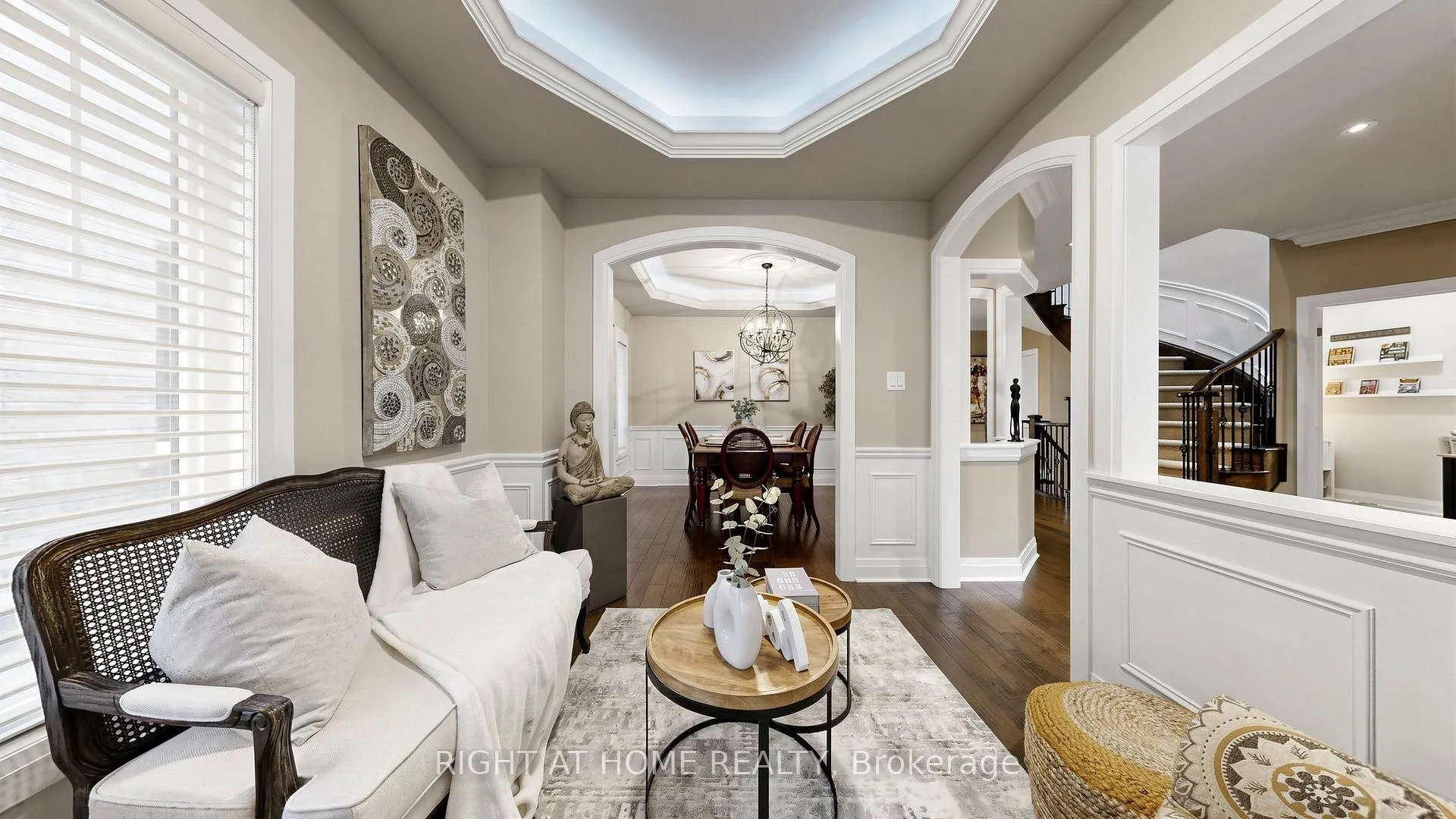 Photo 5 of 121 Sharplin Drive, Ajax, South East — HOMEH