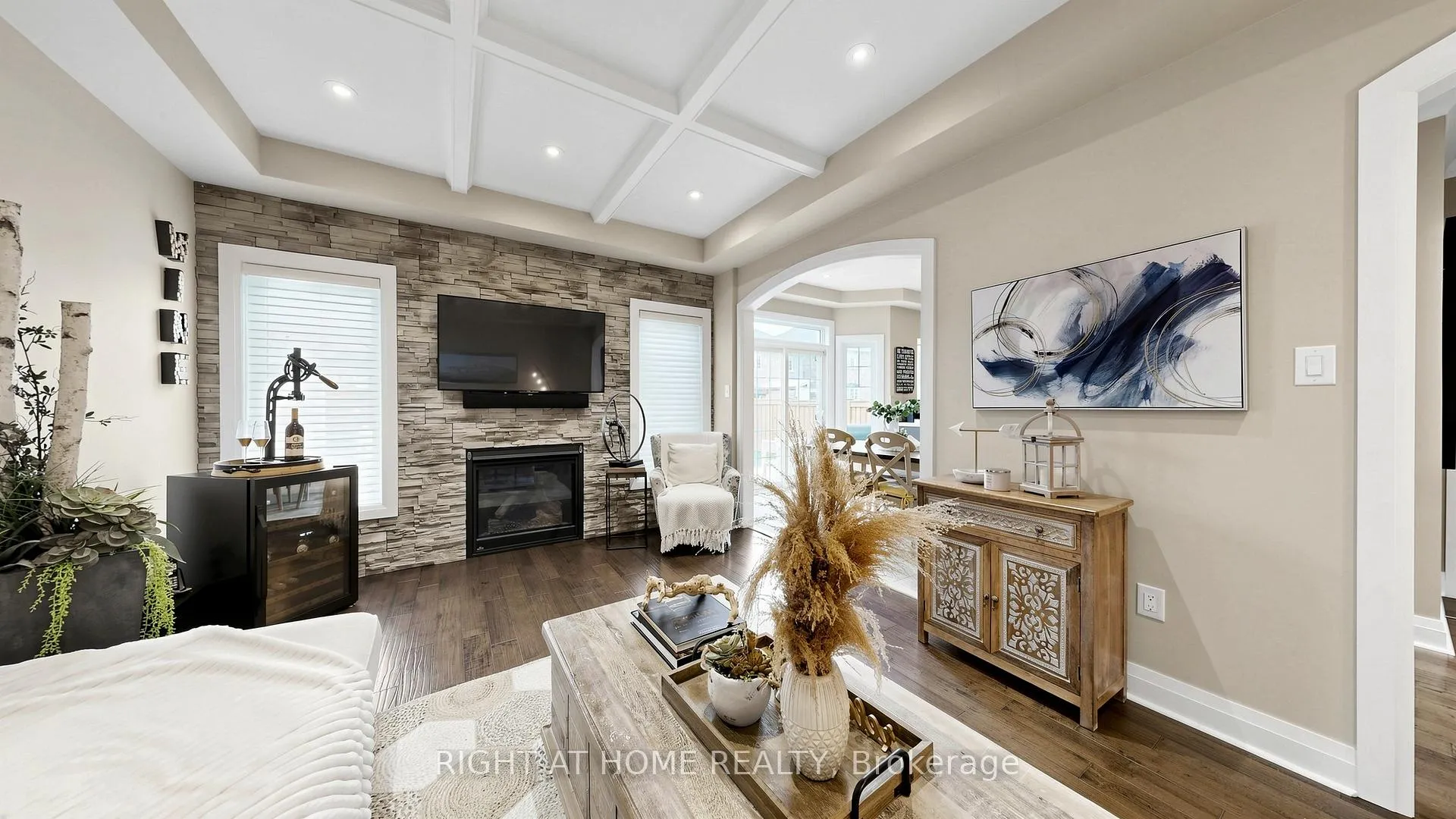 Photo 9 of 121 Sharplin Drive, Ajax, South East — HOMEH