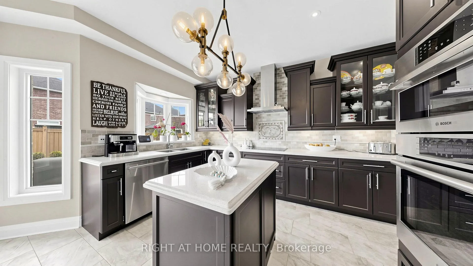 Photo 13 of 121 Sharplin Drive, Ajax, South East — HOMEH
