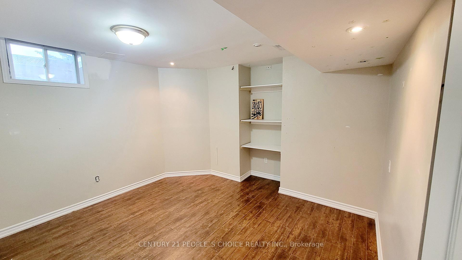 Photo 5 of Unit BSMT, 3 Casa Lane, Brampton, Vales of Castlemore — HOMEH