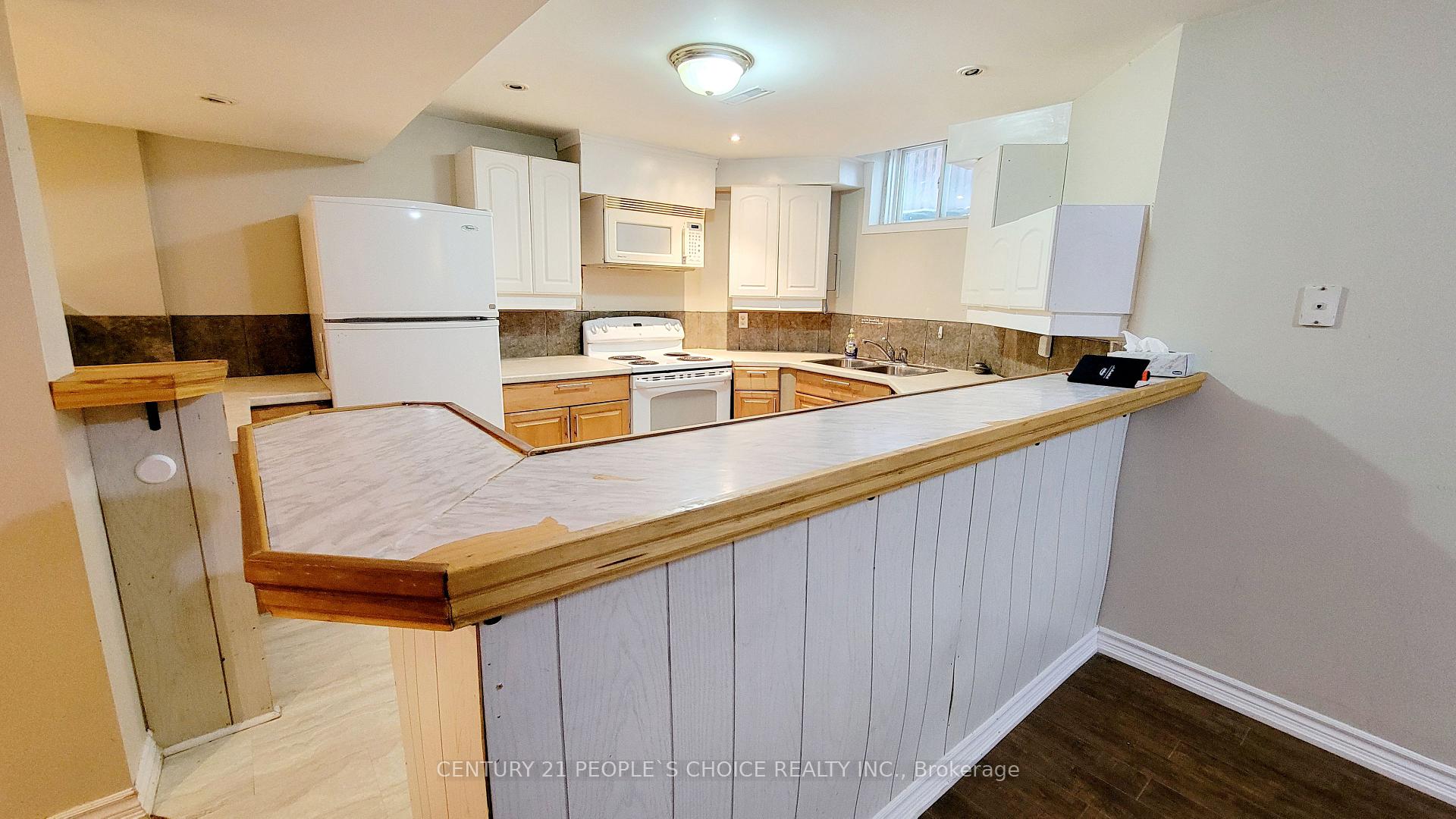 Photo 7 of Unit BSMT, 3 Casa Lane, Brampton, Vales of Castlemore — HOMEH