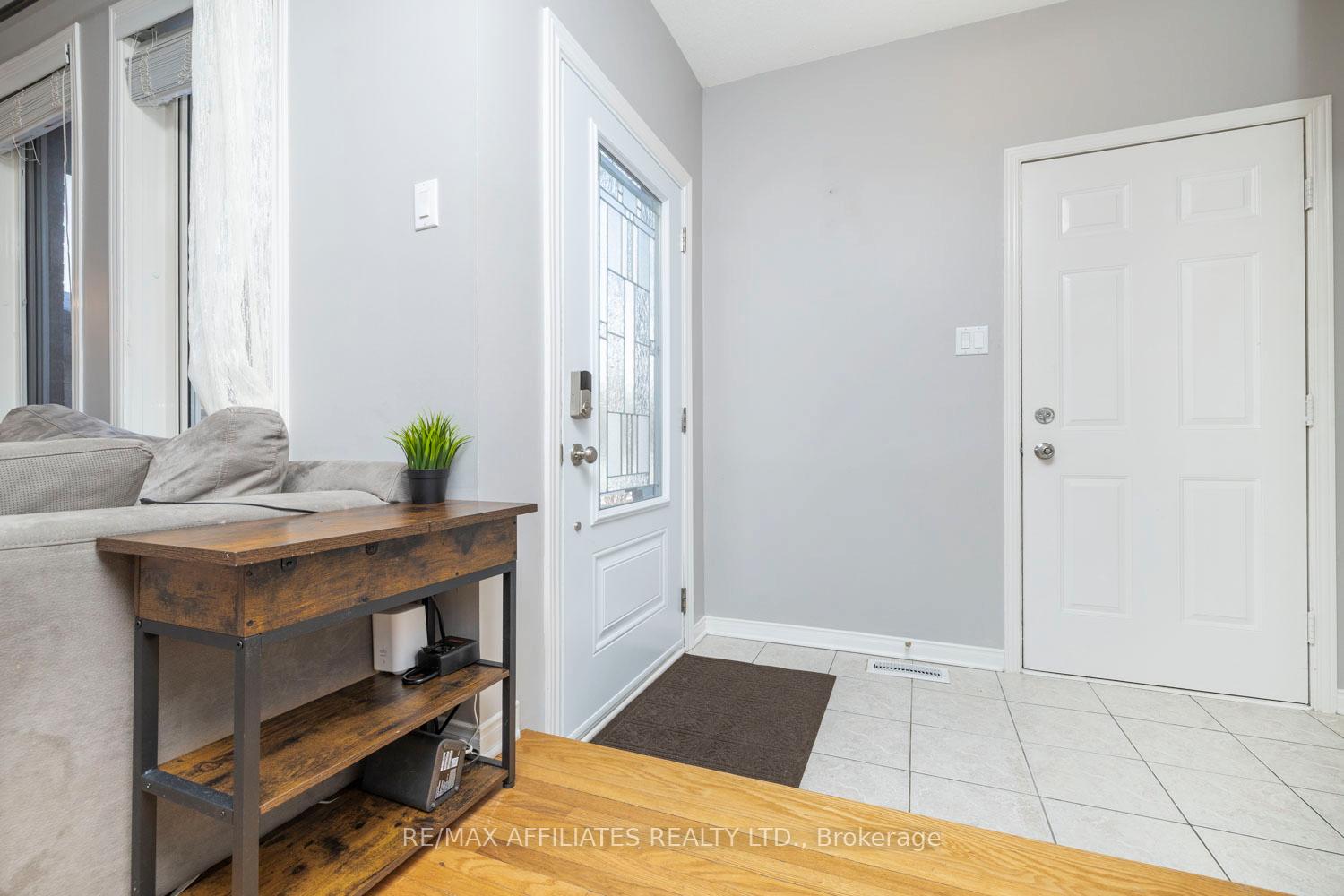 Photo 7 of 172 Mountshannon Drive, Ottawa, Barrhaven - Longfields — HOMEH