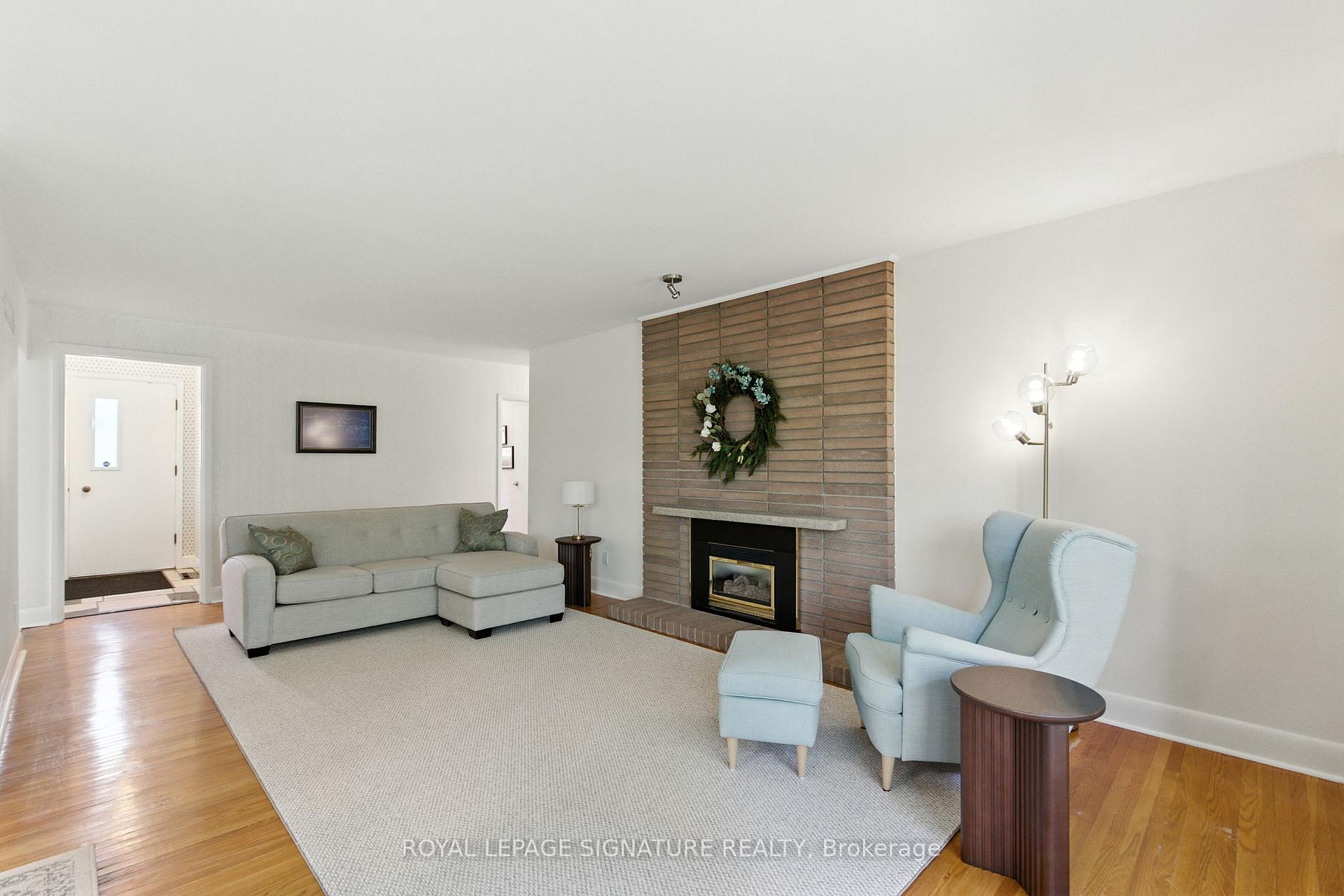 Photo 4 of 71 Grant Boulevard, Hamilton, Dundas — HOMEH