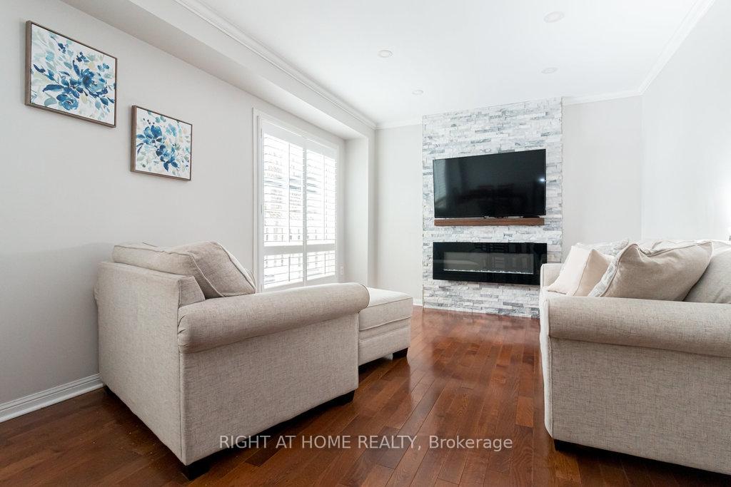 Photo 17 of 5140 Oakley Drive, Burlington, Orchard — HOMEH