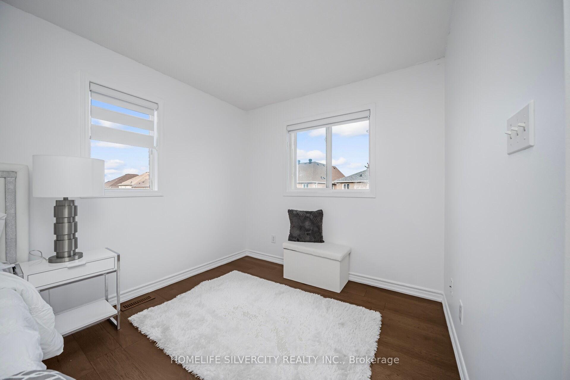 Photo 29 of 56 Cadillac Crescent S, Brampton, Fletcher's Meadow — HOMEH