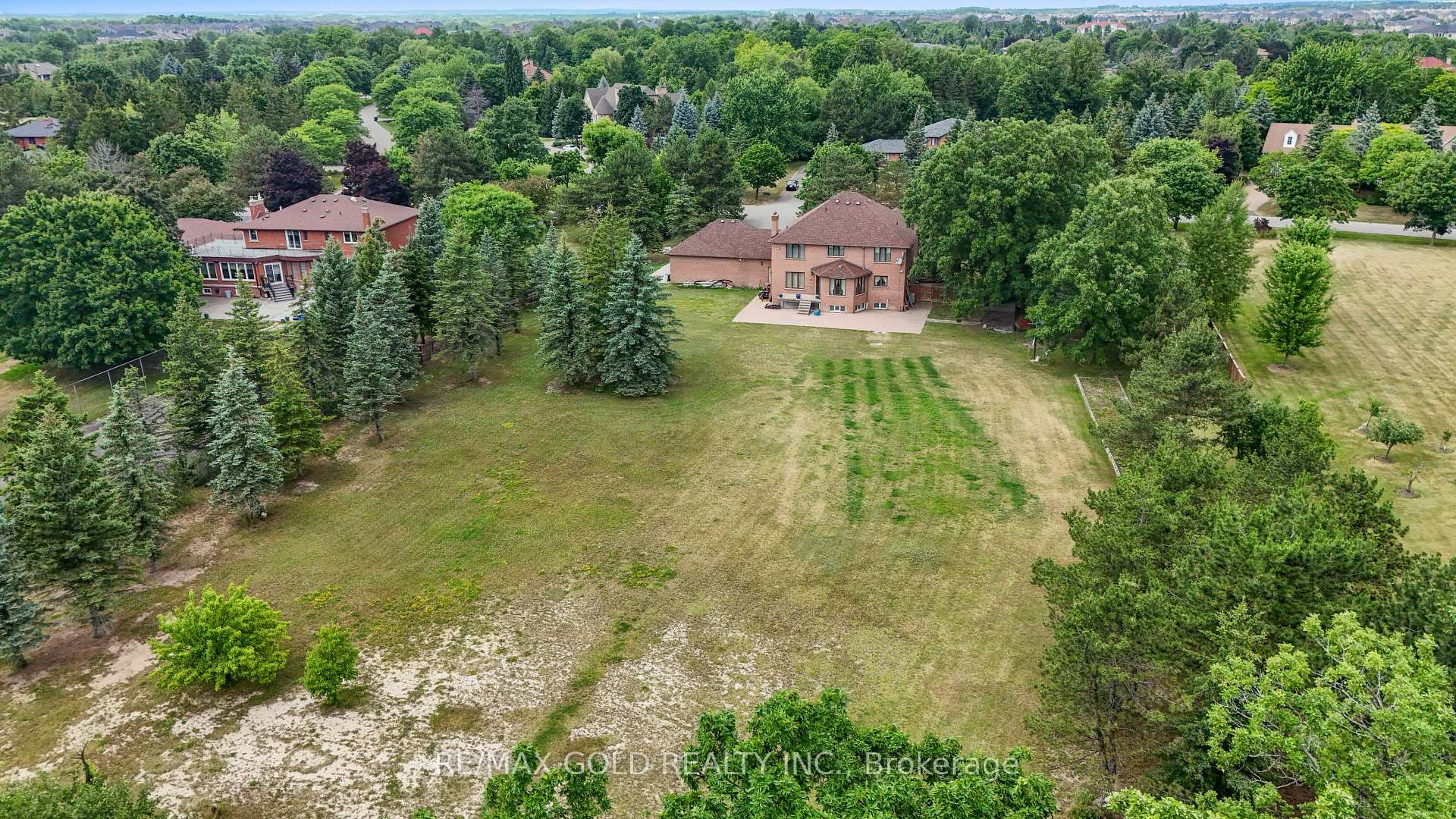 Photo 30 of 8 Ryckman Lane, Brampton, Toronto Gore Rural Estate — HOMEH