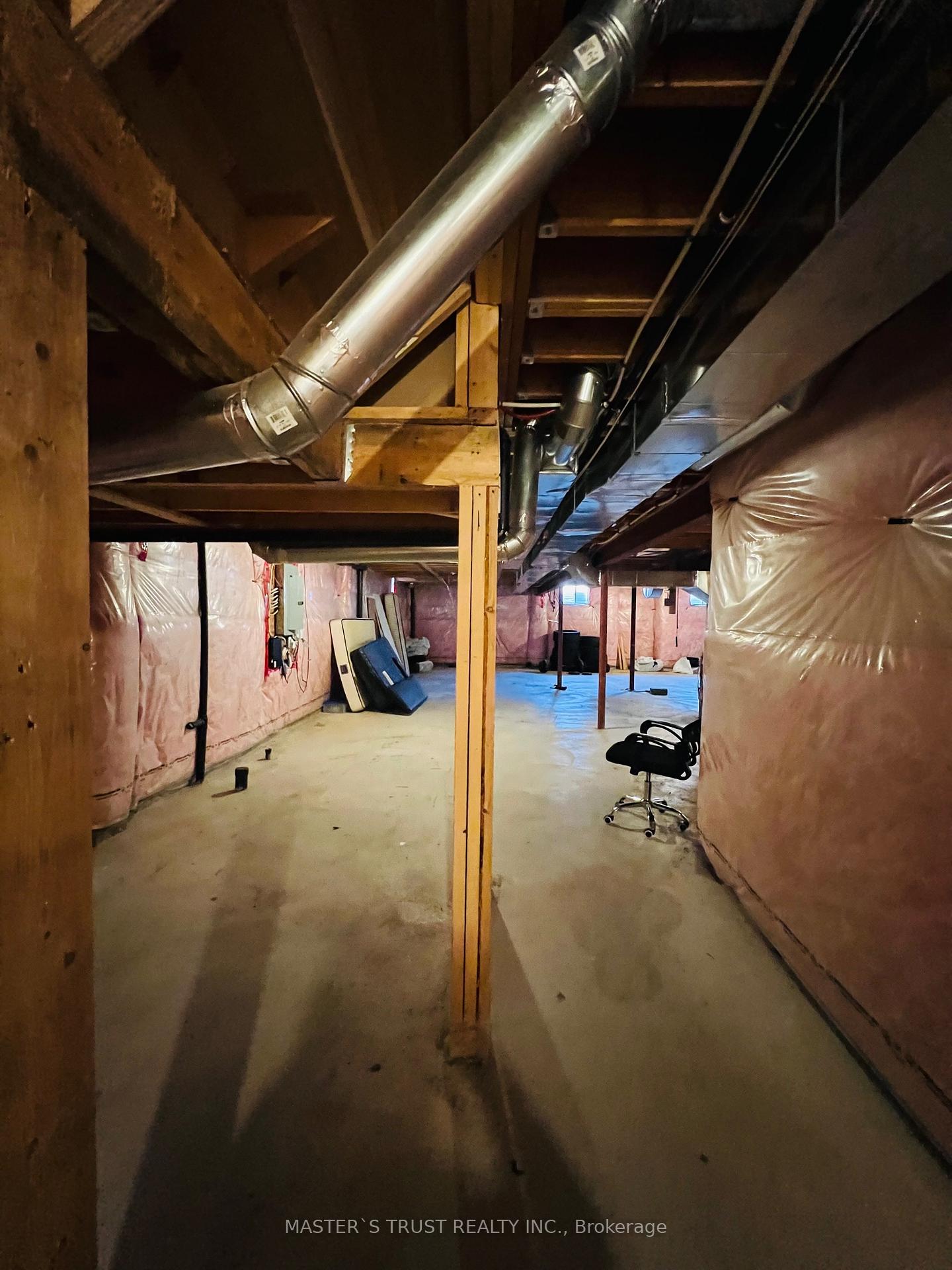 Photo 22 of 97 Ebury Drive, Brampton, Credit Valley — HOMEH