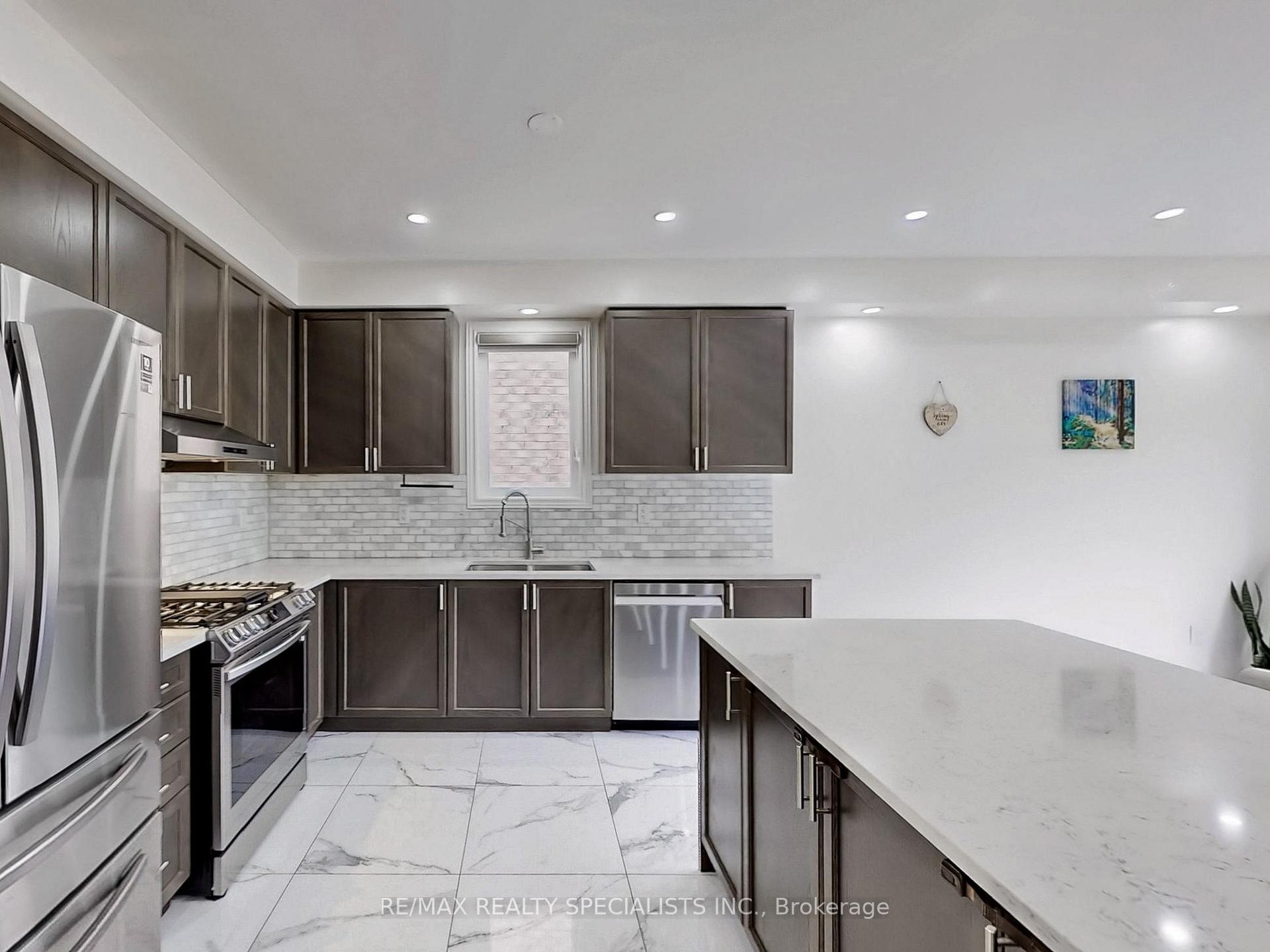 Photo 14 of 48 Unwind Crescent, Brampton, Credit Valley — HOMEH