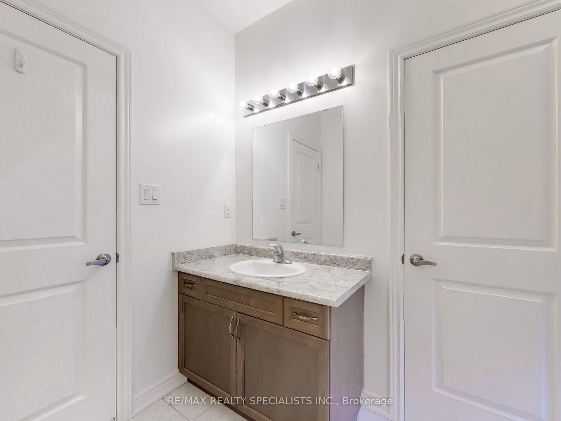 Photo 26 of 48 Unwind Crescent, Brampton, Credit Valley — HOMEH