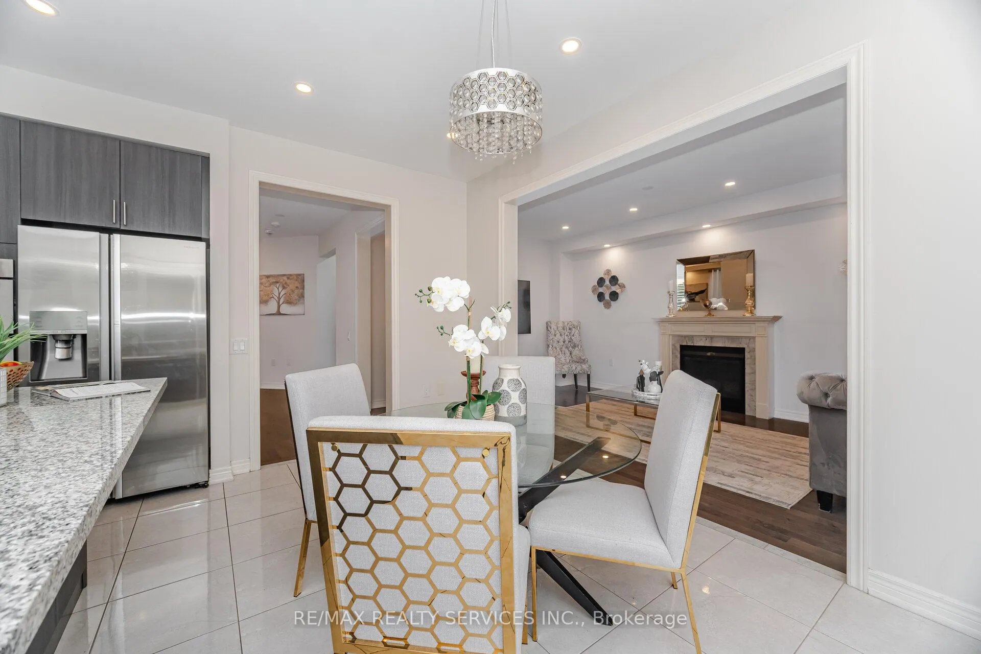 Photo 14 of 52 Blackberry Valley Crescent, Caledon, Rural Caledon — HOMEH